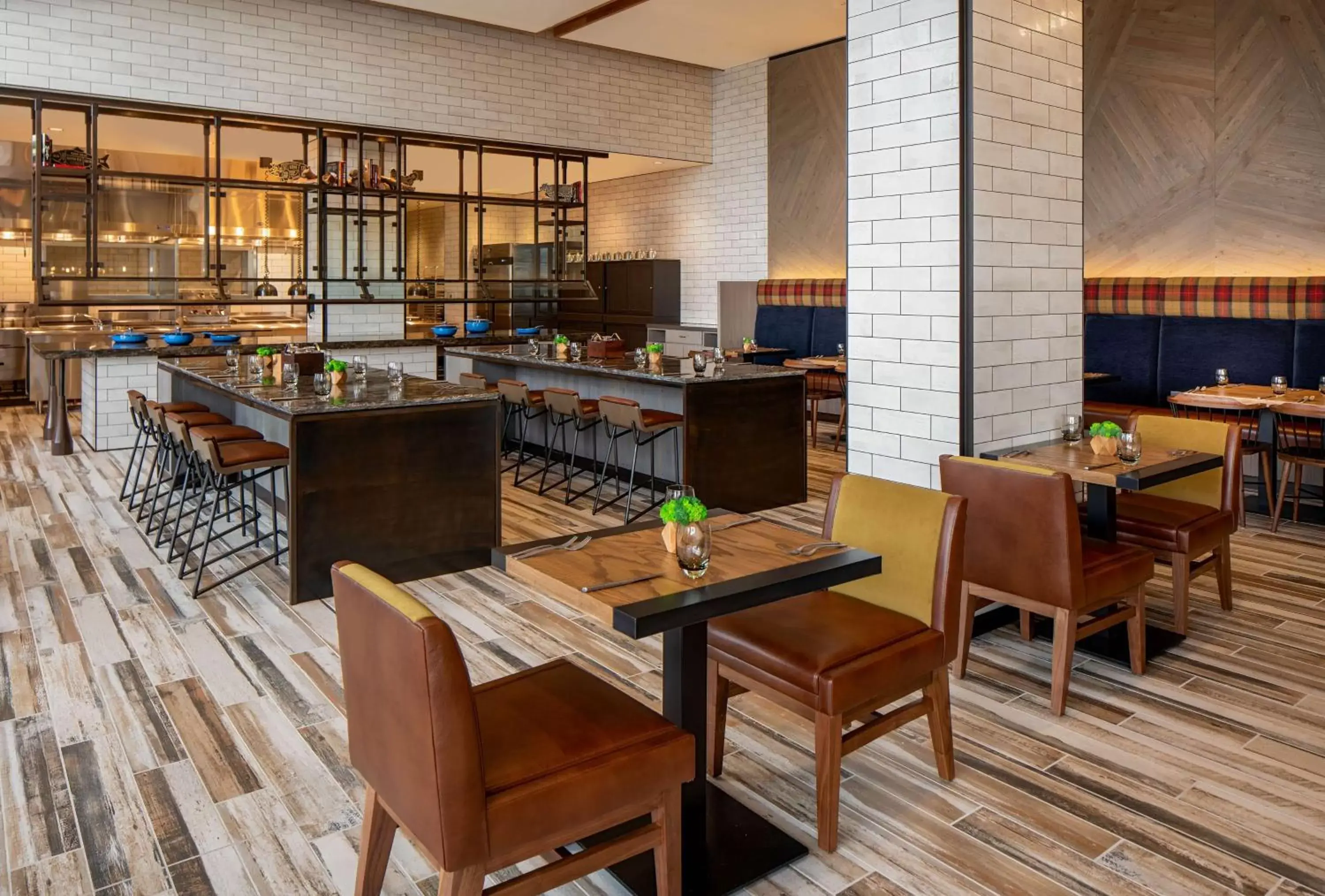 Restaurant/places to eat in Hyatt Regency Portland at the Oregon Convention Center Restaurant/places to eat in Hyatt Regency Portland at the Oregon Convention Center