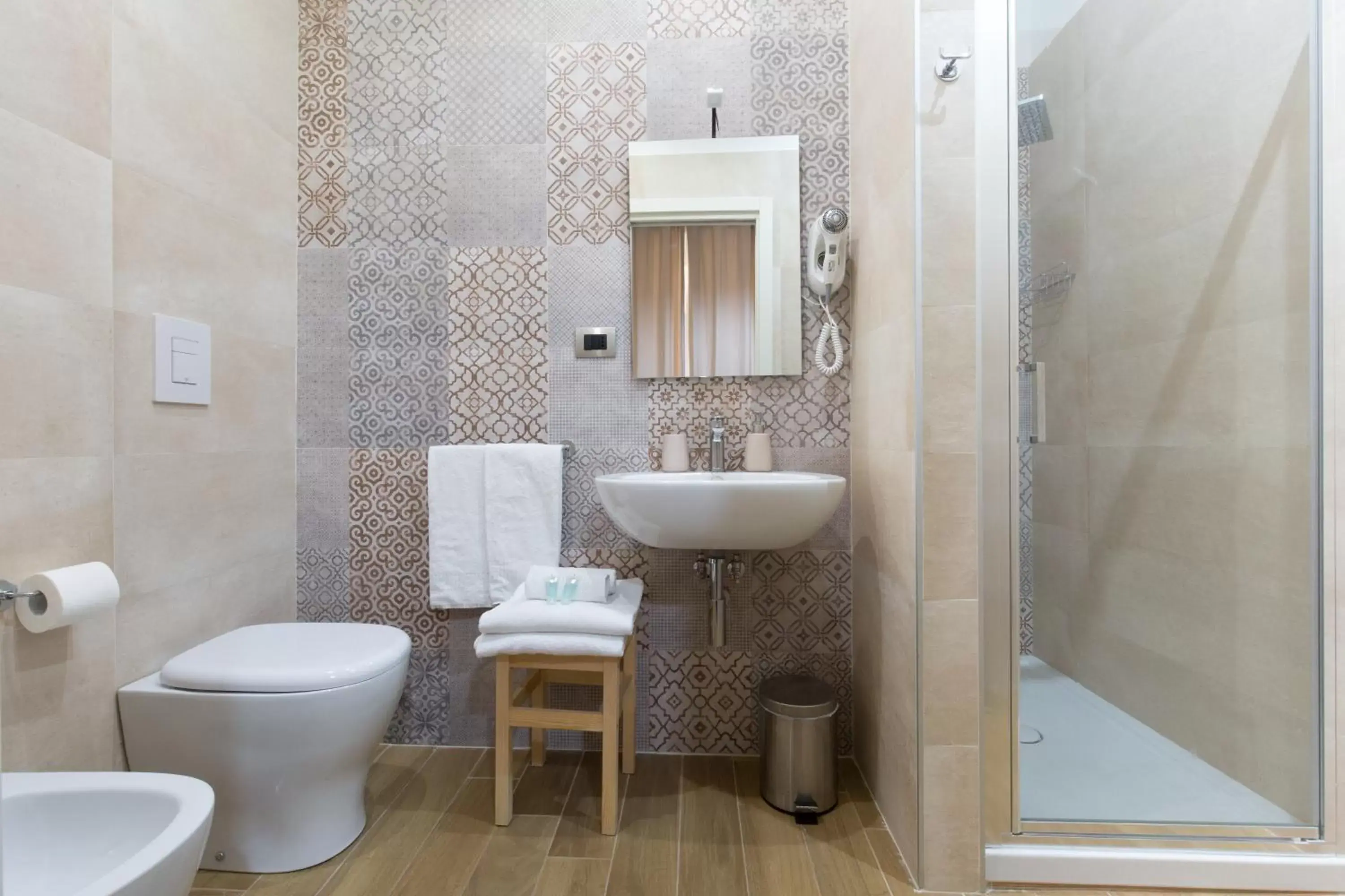 Shower, Bathroom in Musto Suites & Rooms
