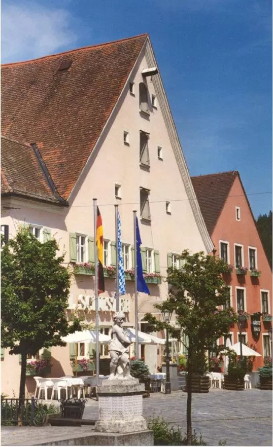 Area and facilities in Hotel-Landgasthof Schuster