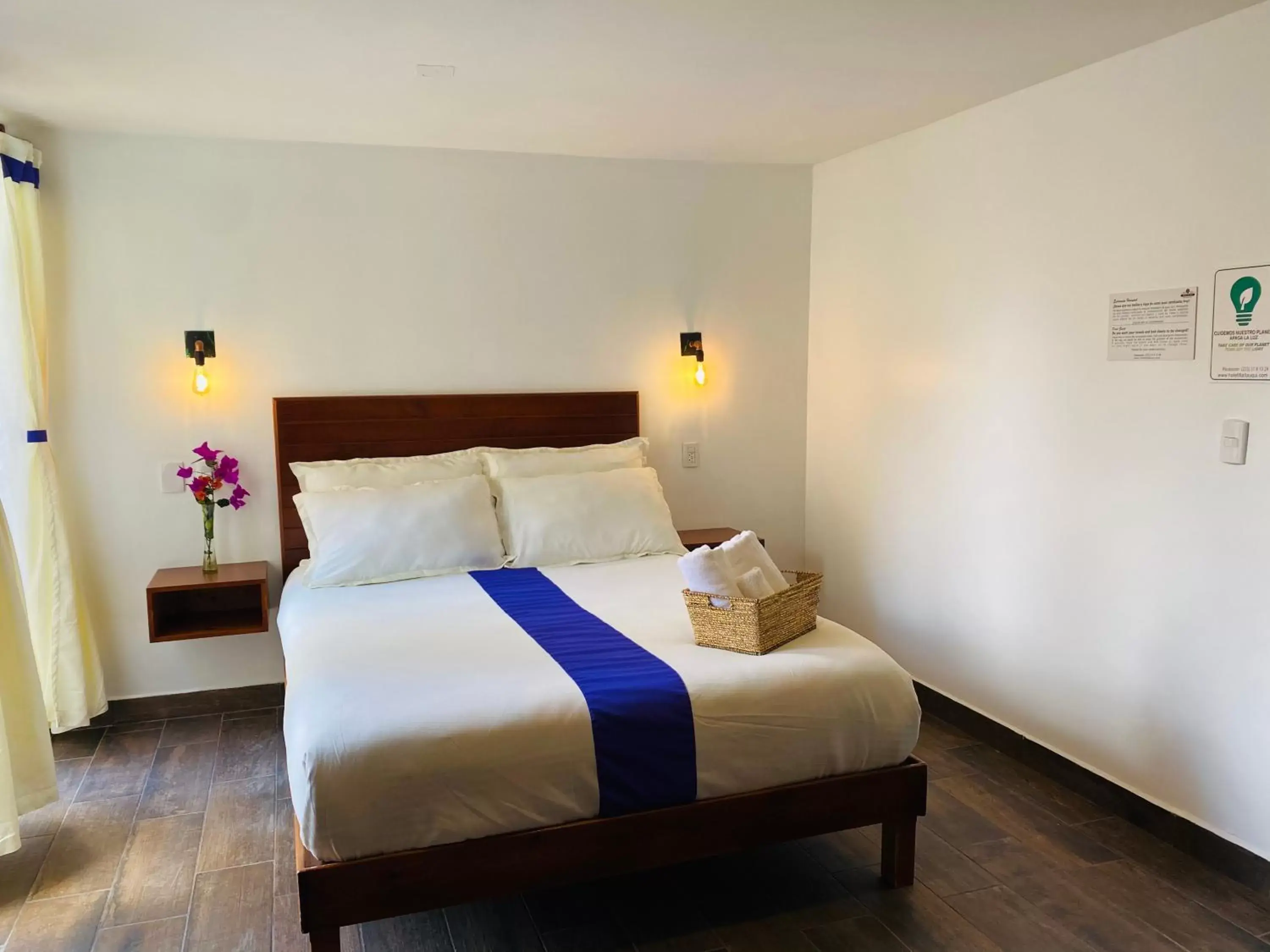 Bed in Hotel & Suites Cerro Roj0