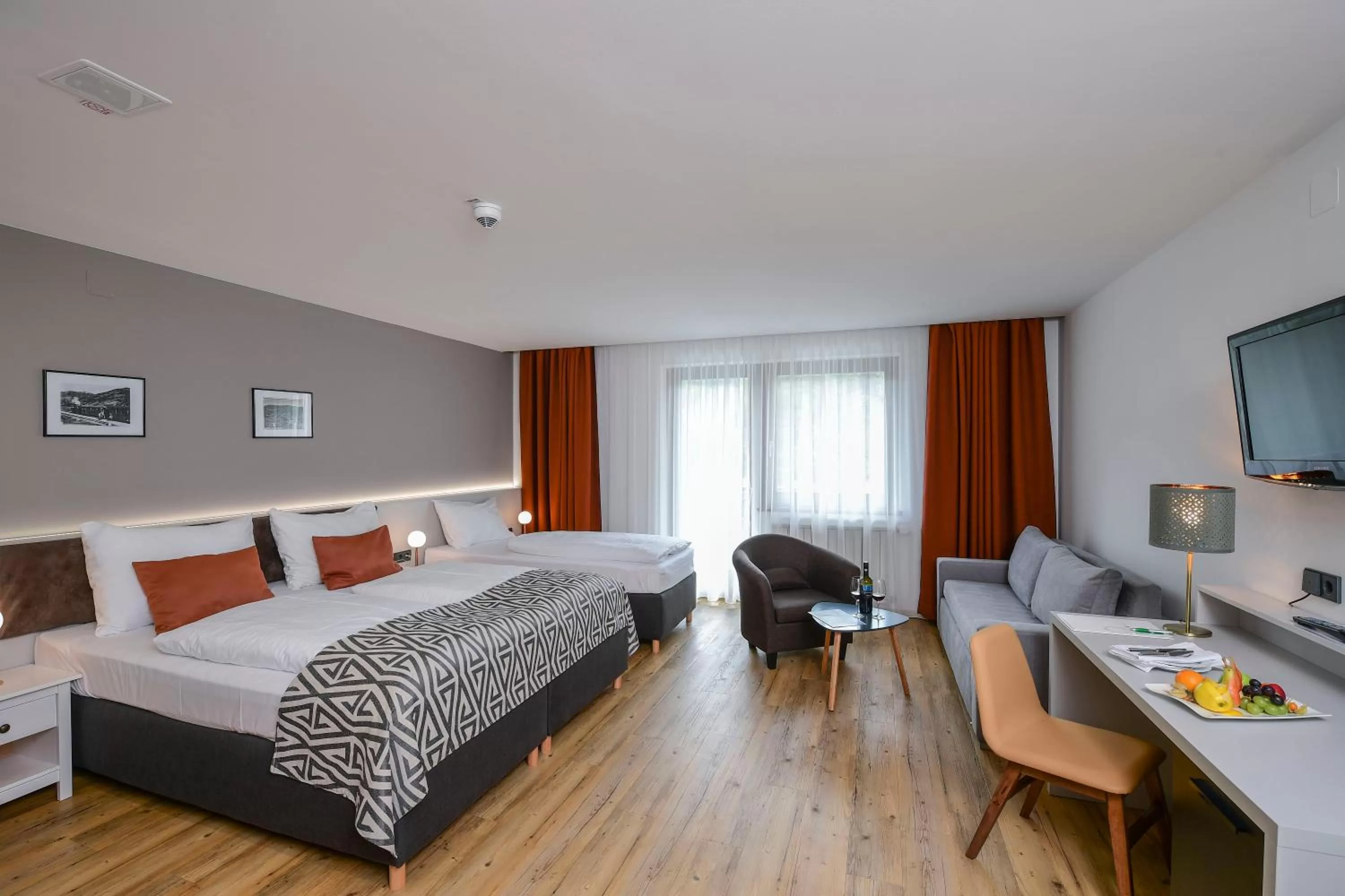 Bedroom, Bed in Hotel Alpenblick Kreischberg