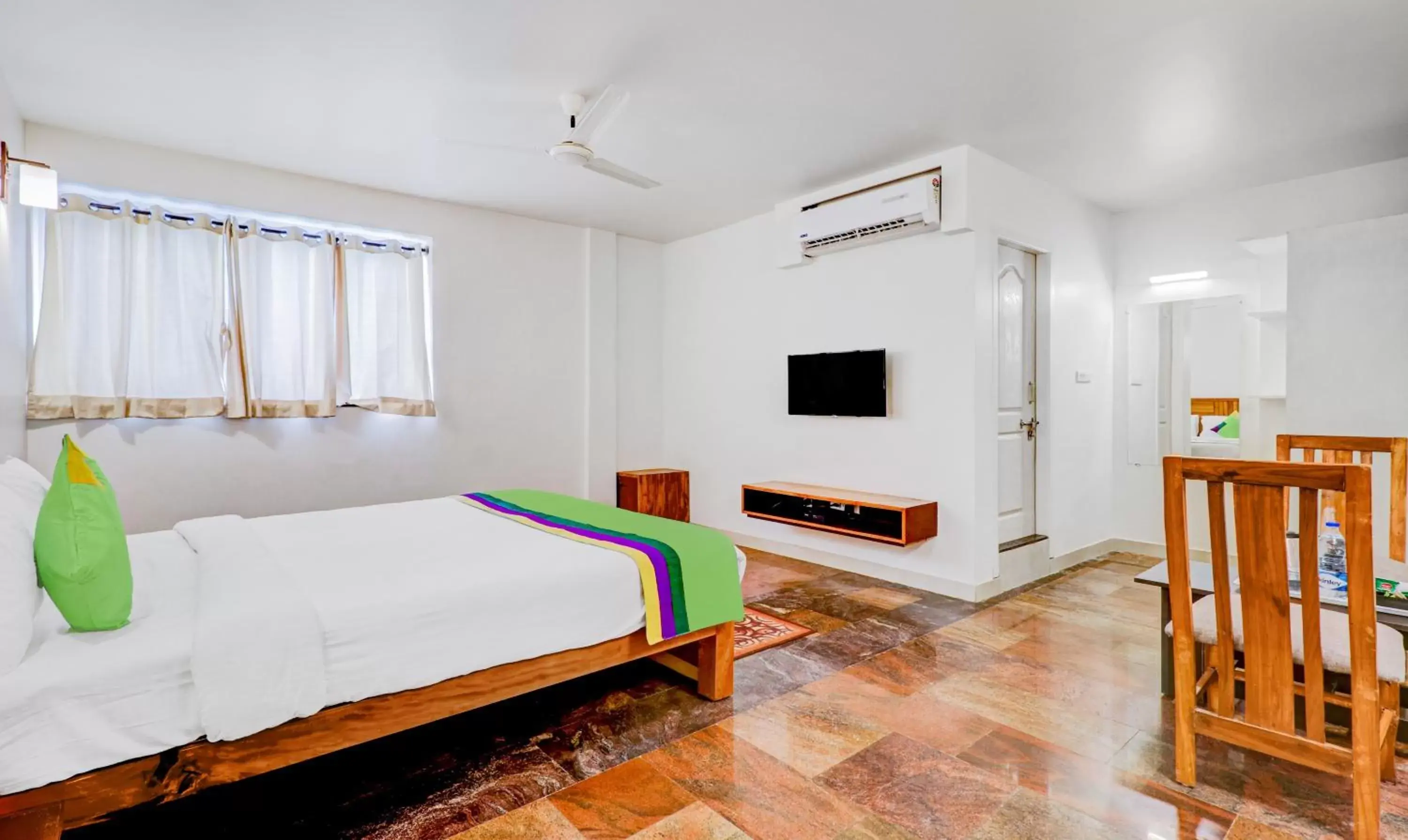 Bed in Treebo Benaka Residency Bed in Treebo Benaka Residency