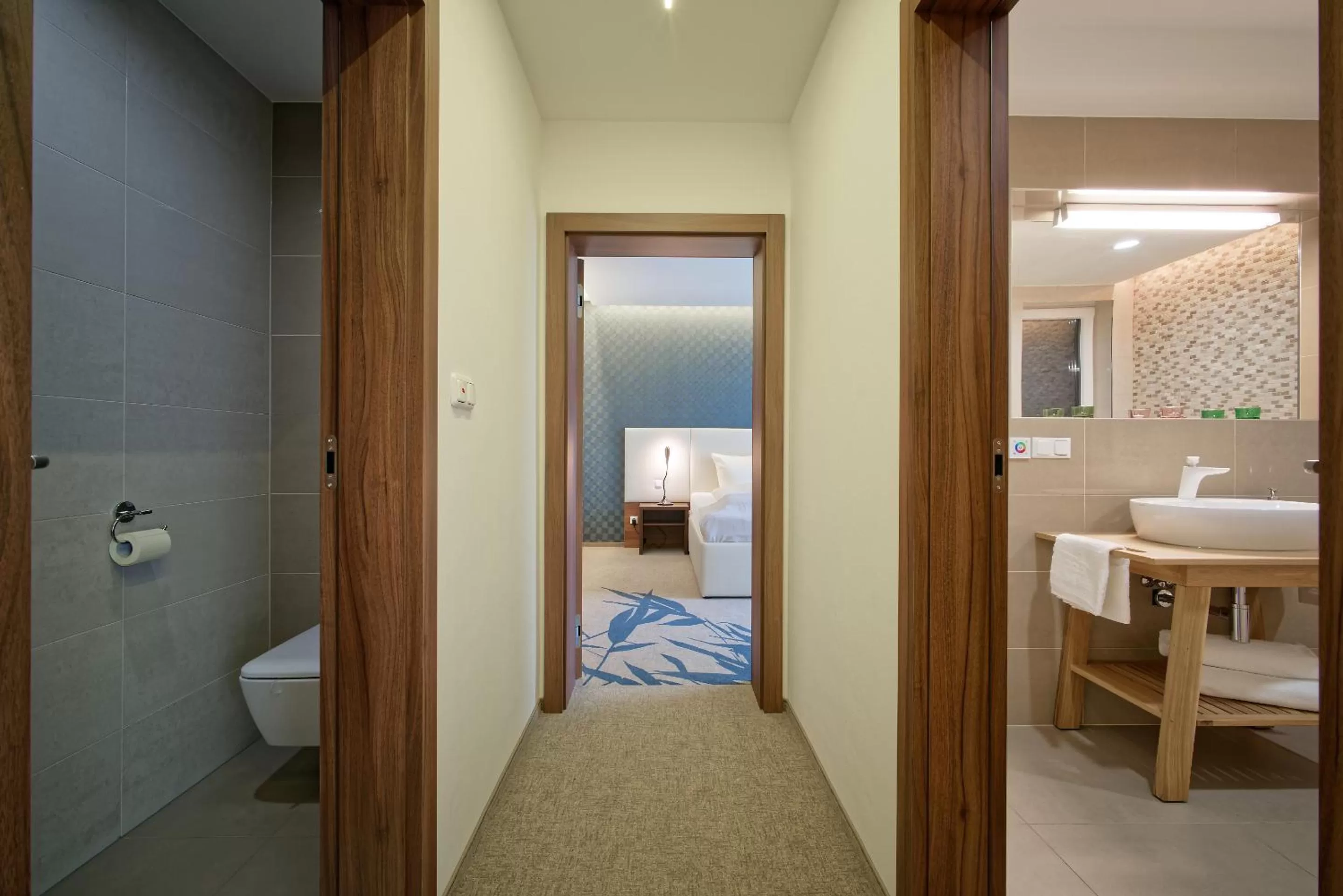 Photo of the whole room, Bed in Pension Laa Natura