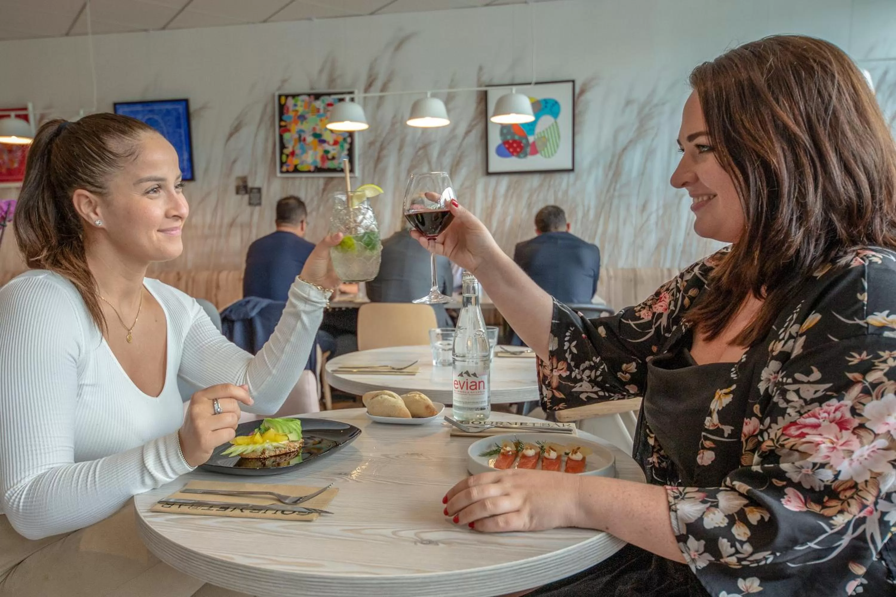 Restaurant/places to eat in Novotel Marne-la-Vallée Noisy-le-Grand