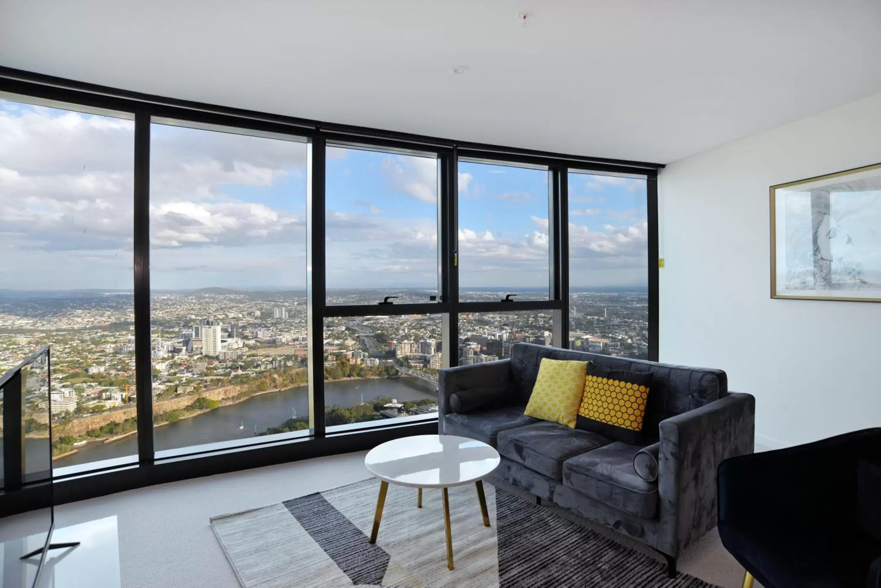Living room in Brisbane Skytower by CLLIX