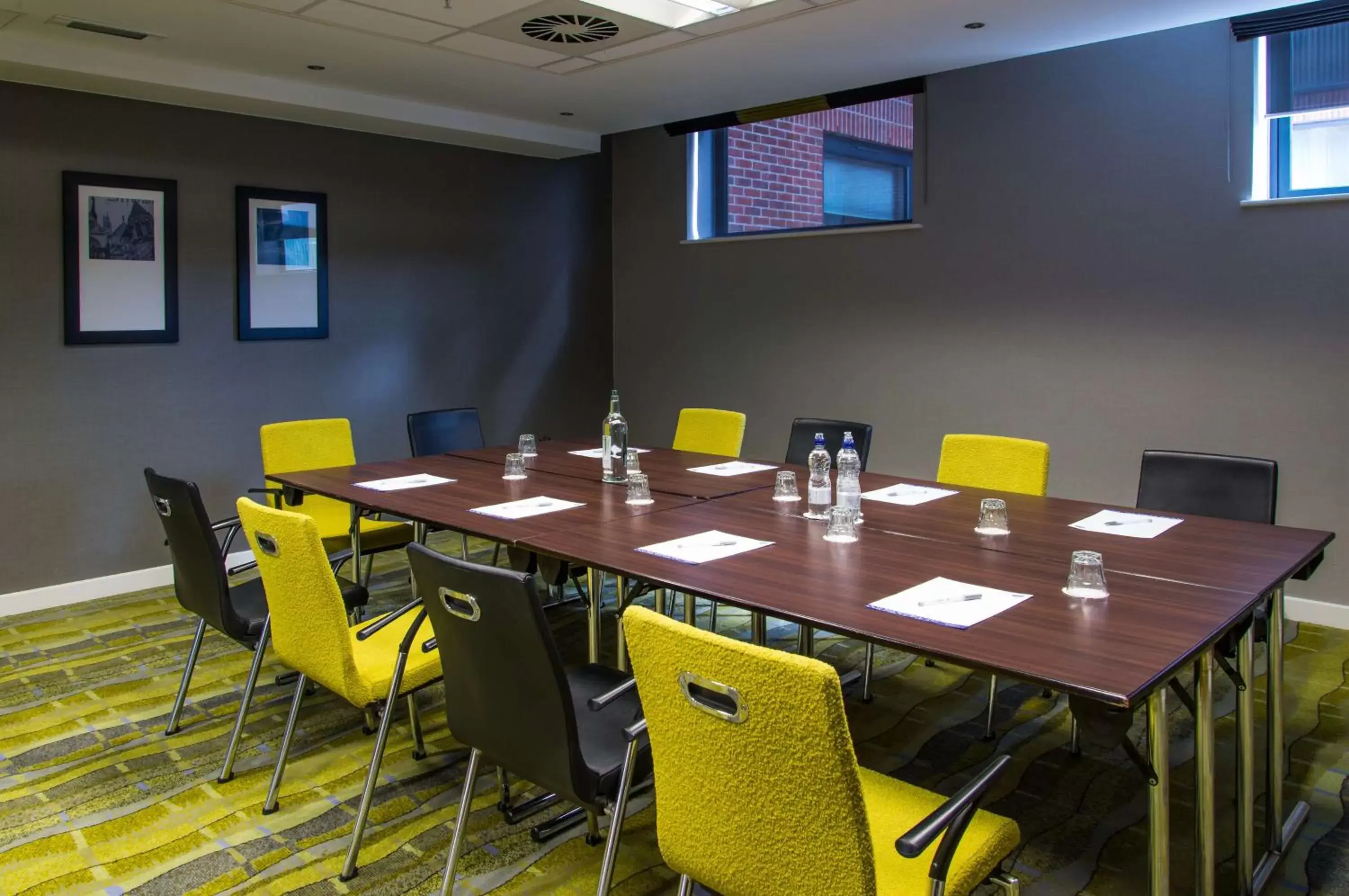 Meeting/conference room in Hampton By Hilton Liverpool City Centre