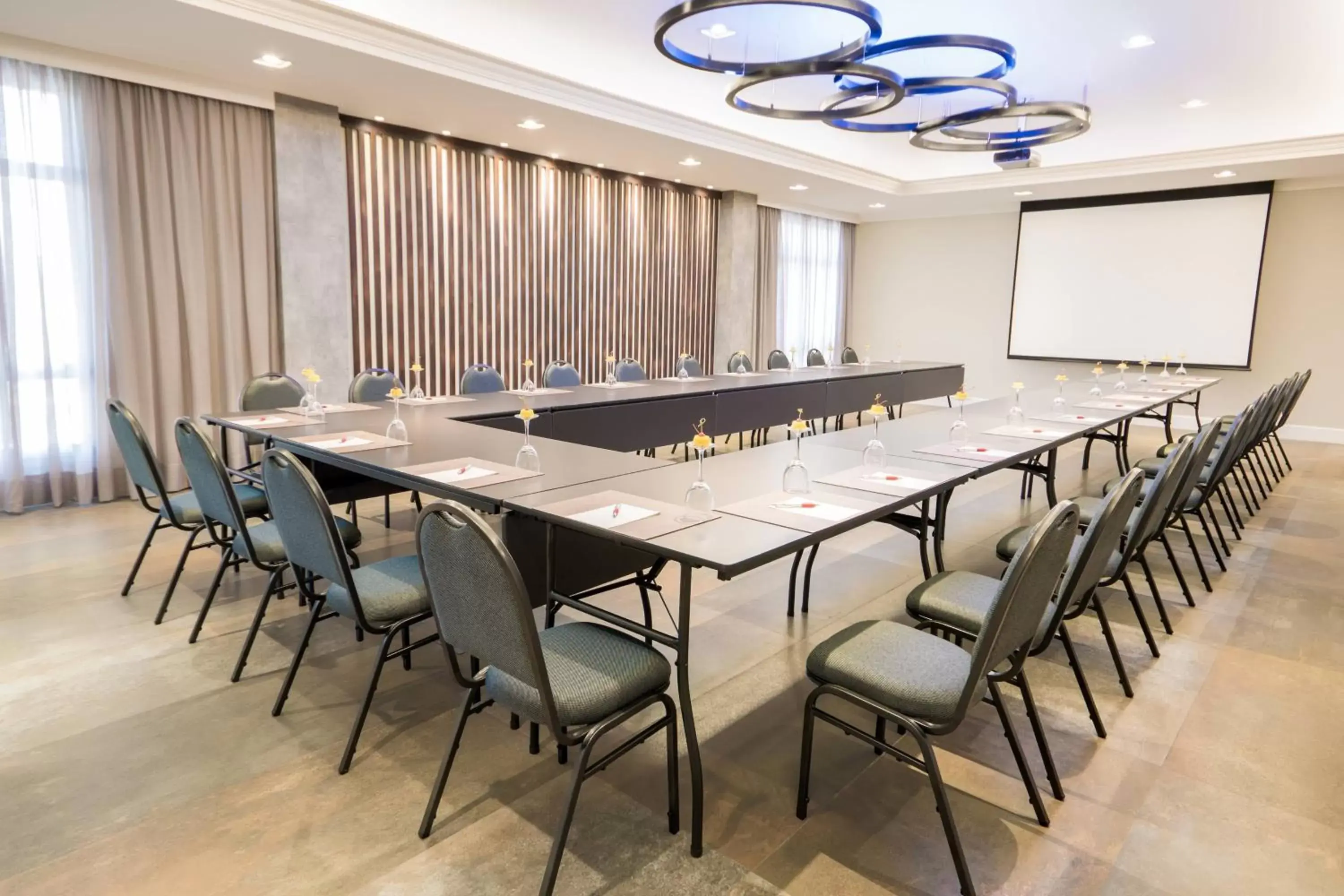 Meeting/conference room in Marriott São Paulo Airport Hotel