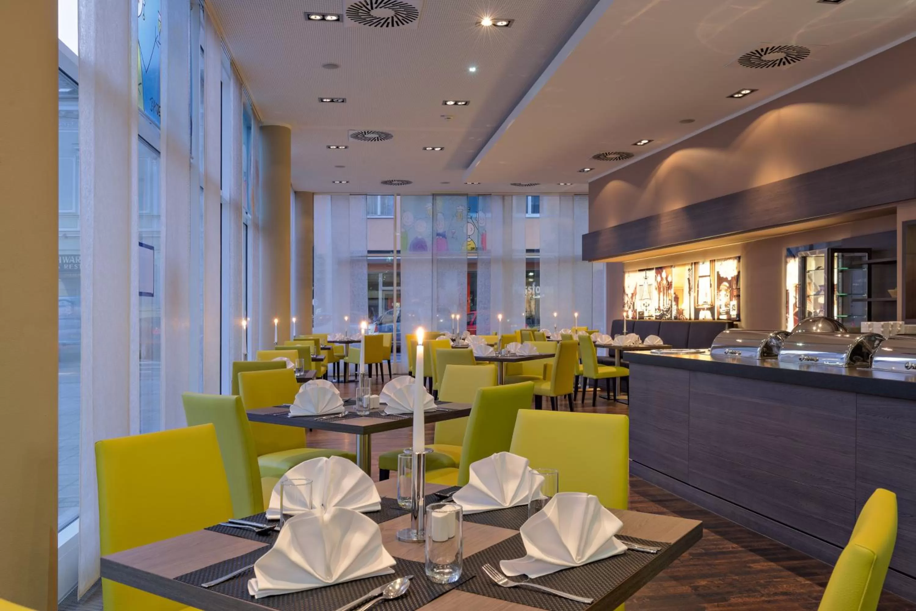 Restaurant/places to eat in Park Inn by Radisson Linz