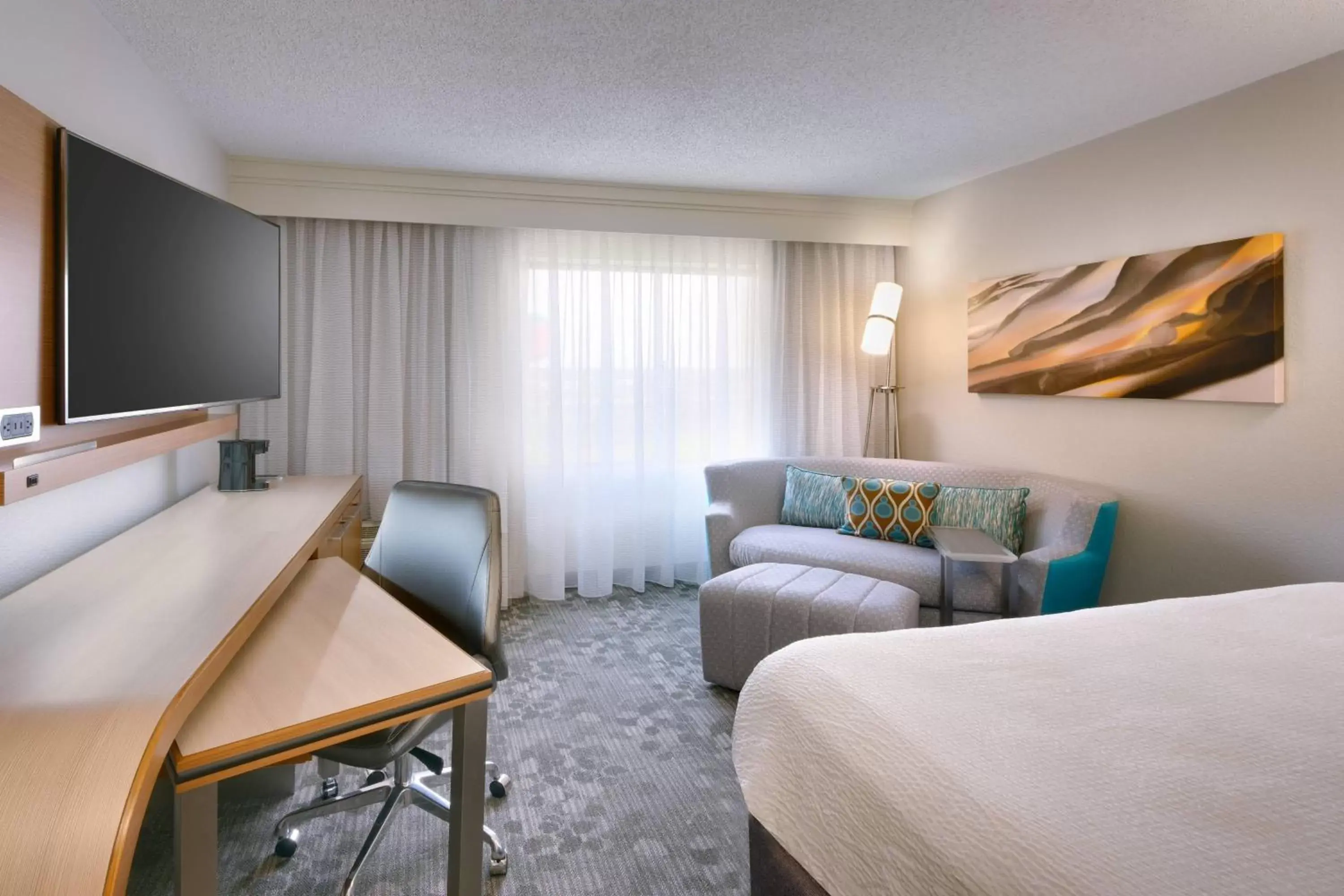 Photo of the whole room in Courtyard by Marriott Oklahoma City Northwest