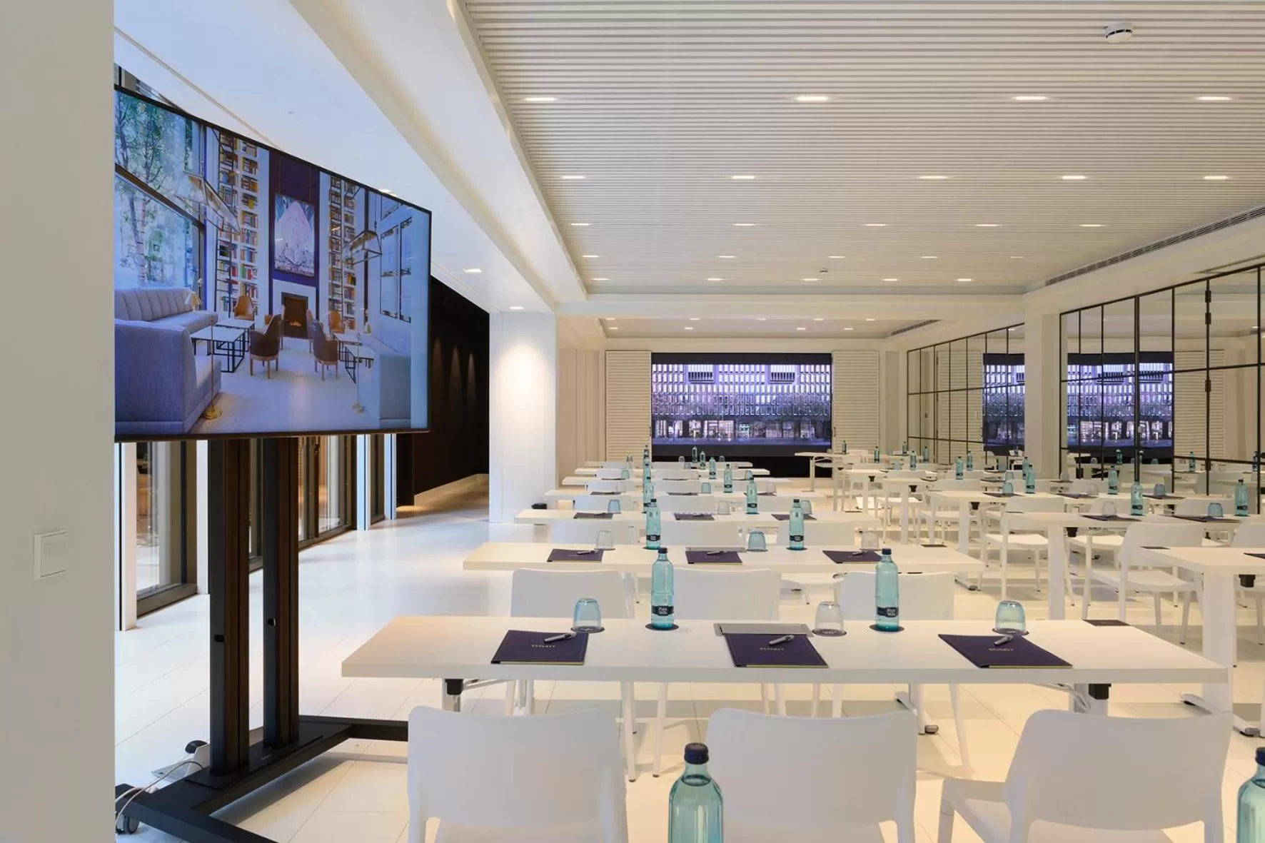 Business facilities in Seventy Barcelona