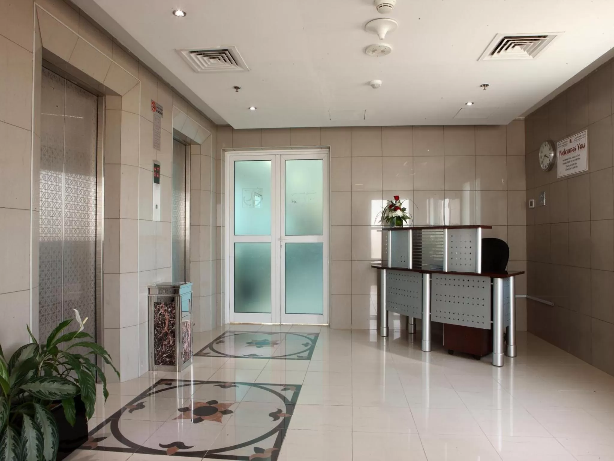 Lobby or reception in Rose Garden Hotel Apartments - Al Barsha, Near Metro Station