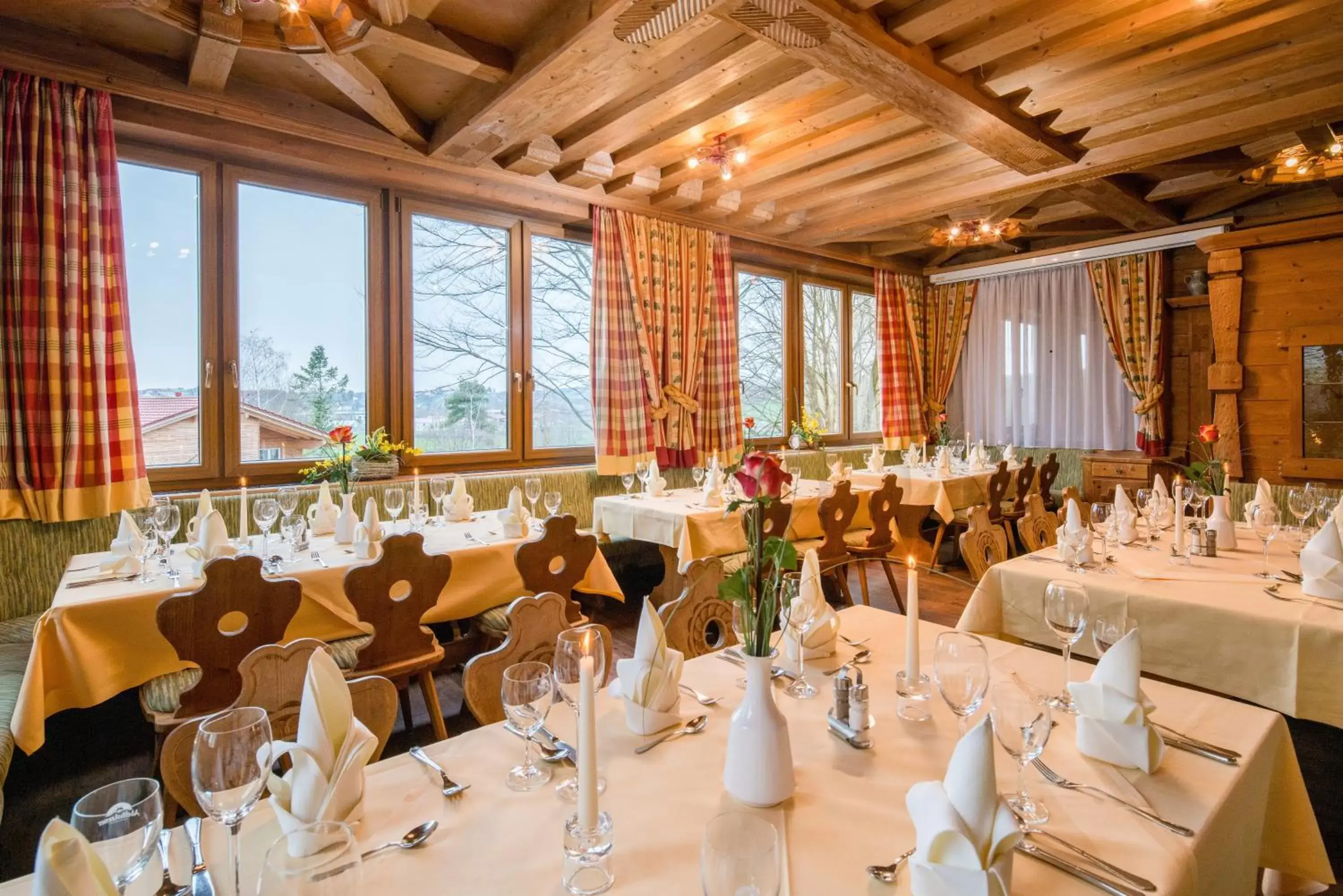 Restaurant/Places to Eat in Hotel-Gasthof Huber