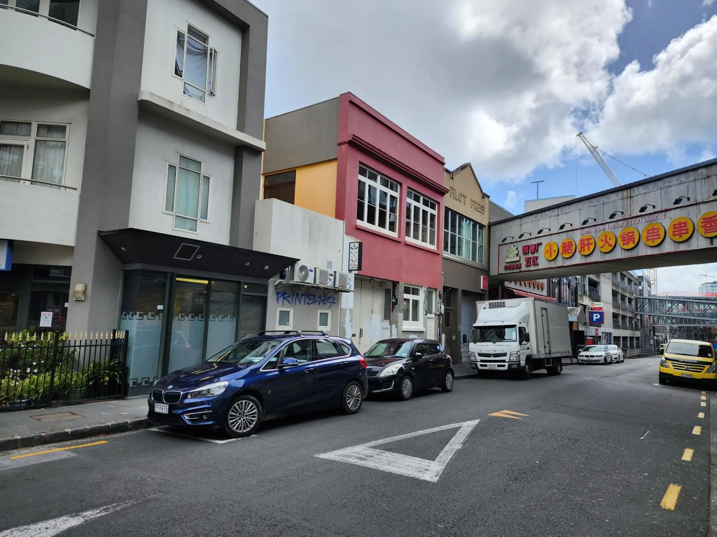 Street view, Property Building in Newton Lodge