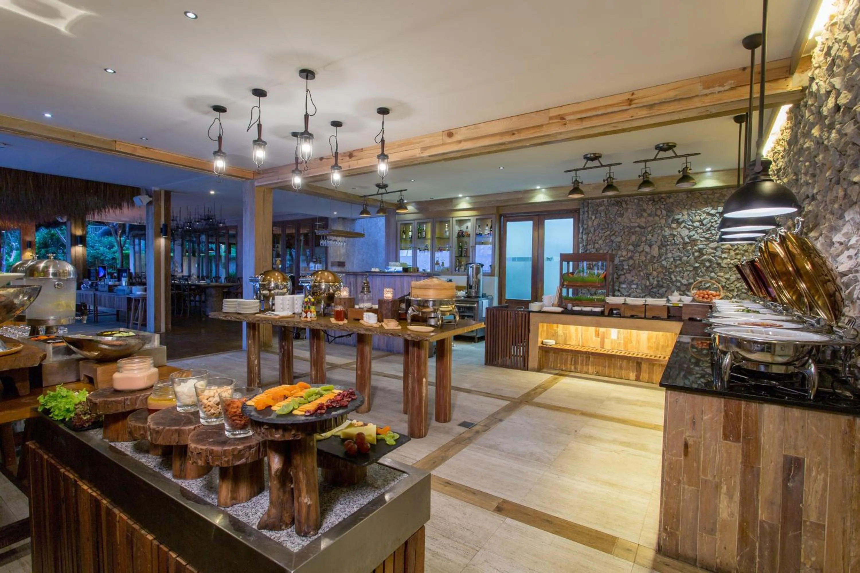 Restaurant/places to eat in U Pattaya