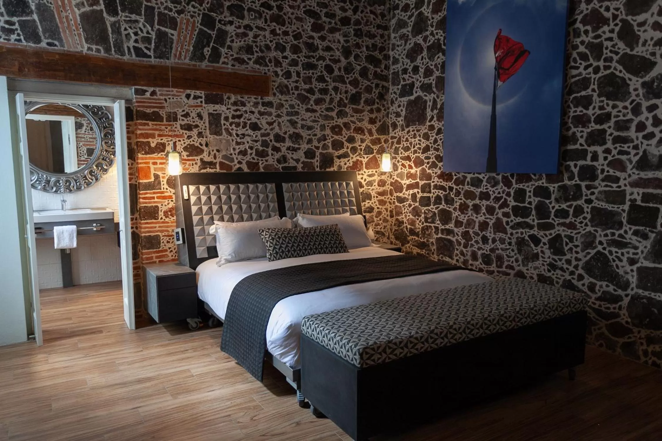 Photo of the whole room in Mumedi Design Hotel