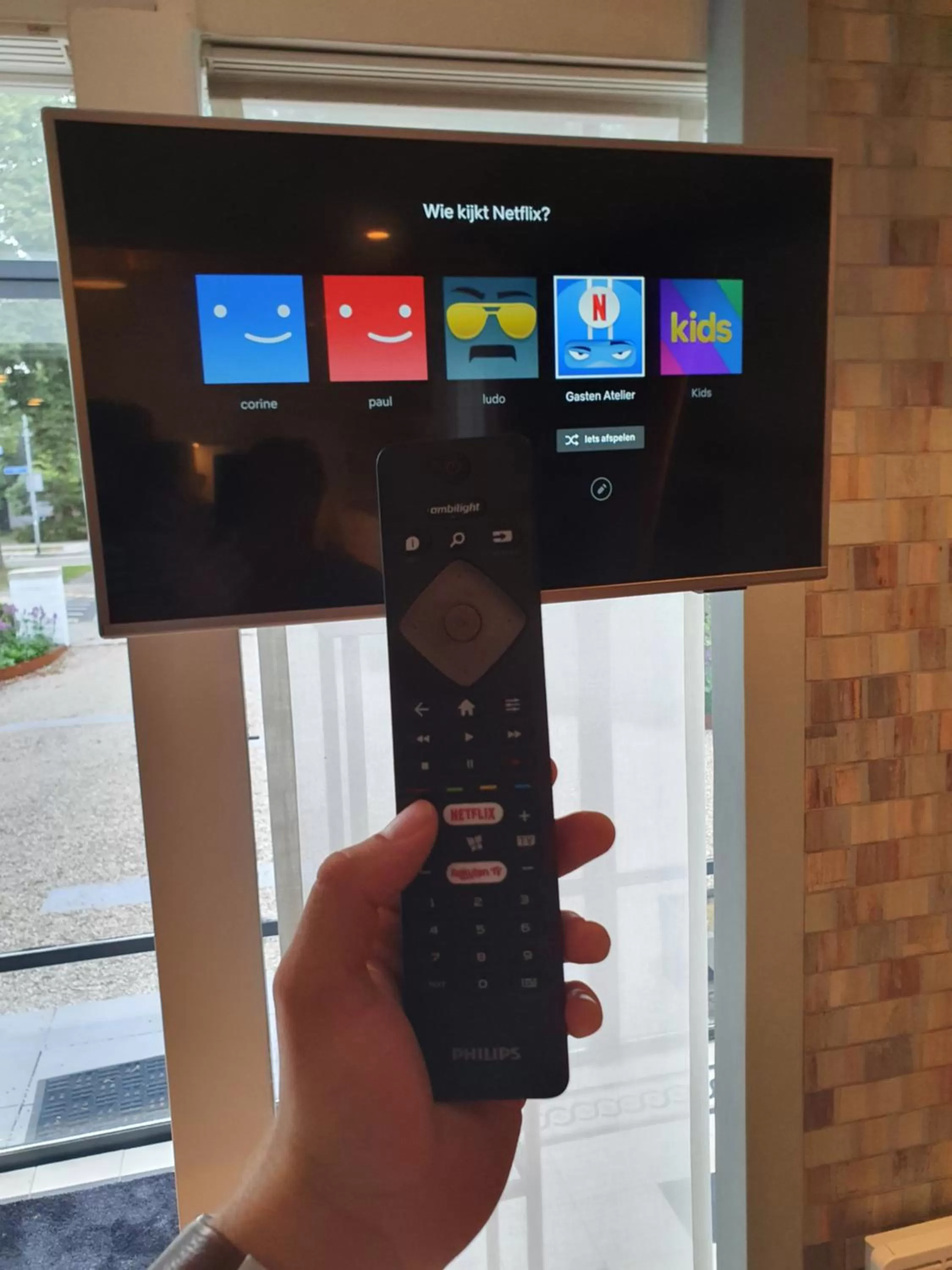 TV and multimedia, TV/Entertainment Center in Bed and Breakfast en Studio Het Atelier