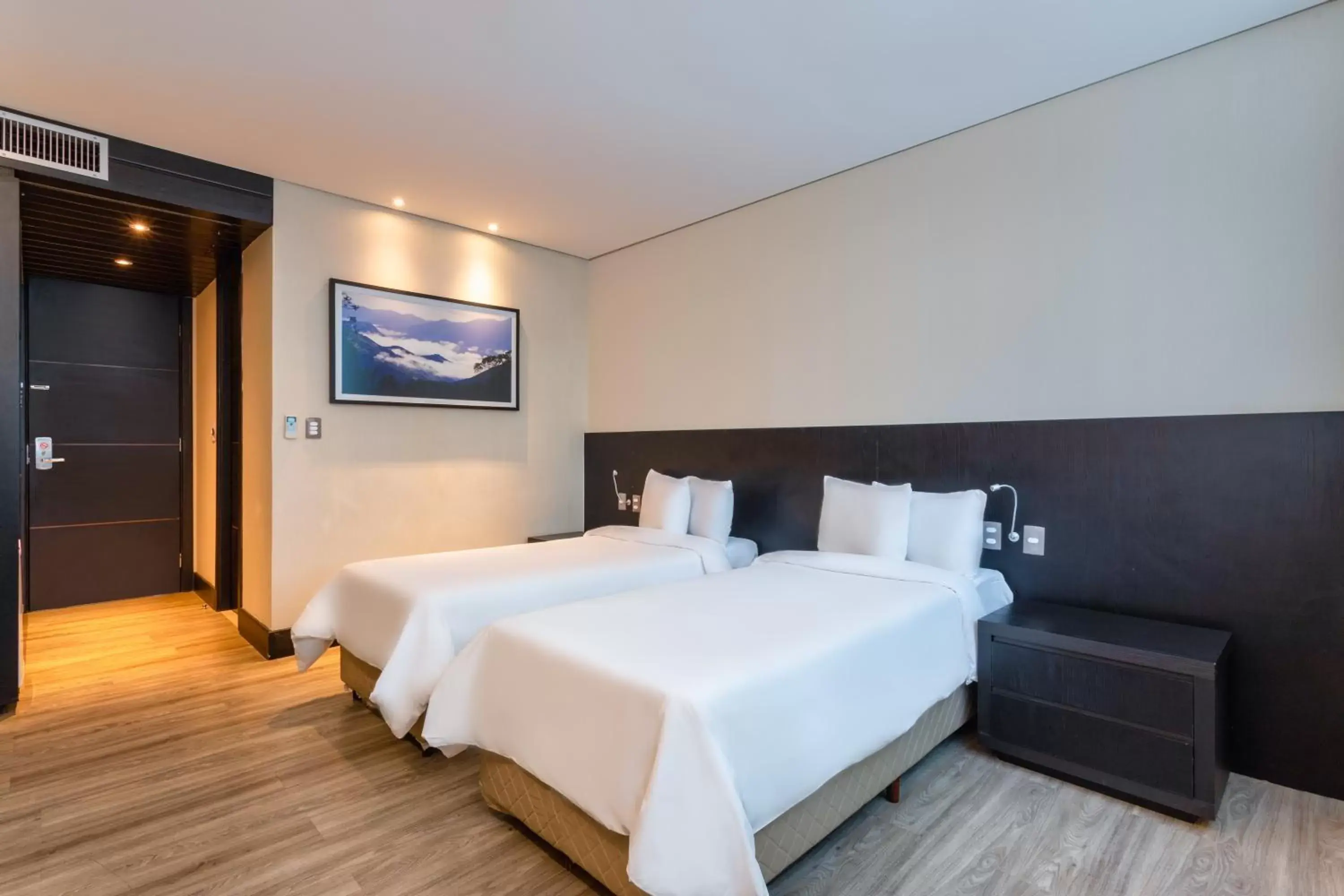 Bed in Tryp by Wyndham Belo Horizonte Savassi