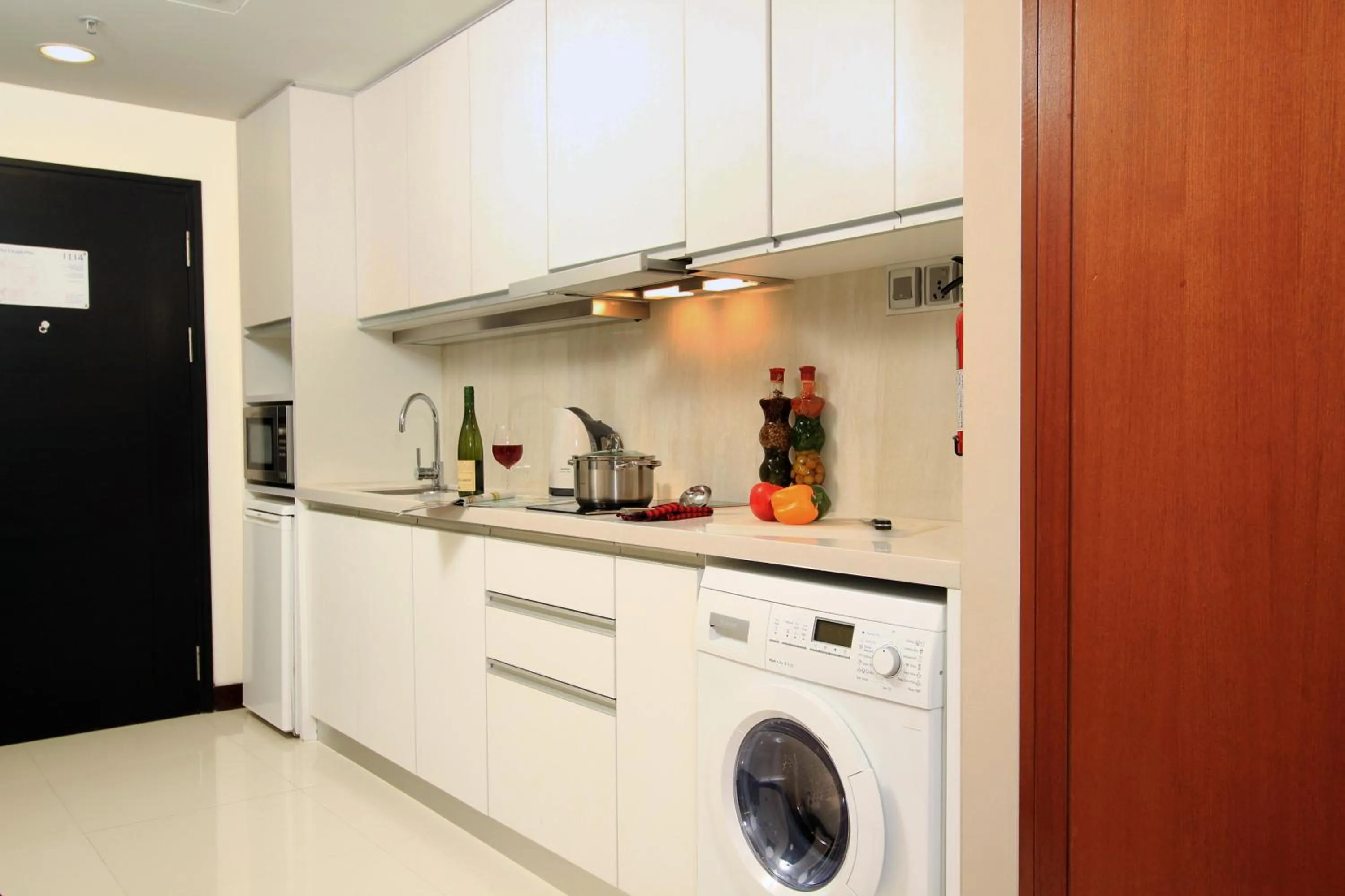 Kitchen or kitchenette in Somerset Greenways Chennai
