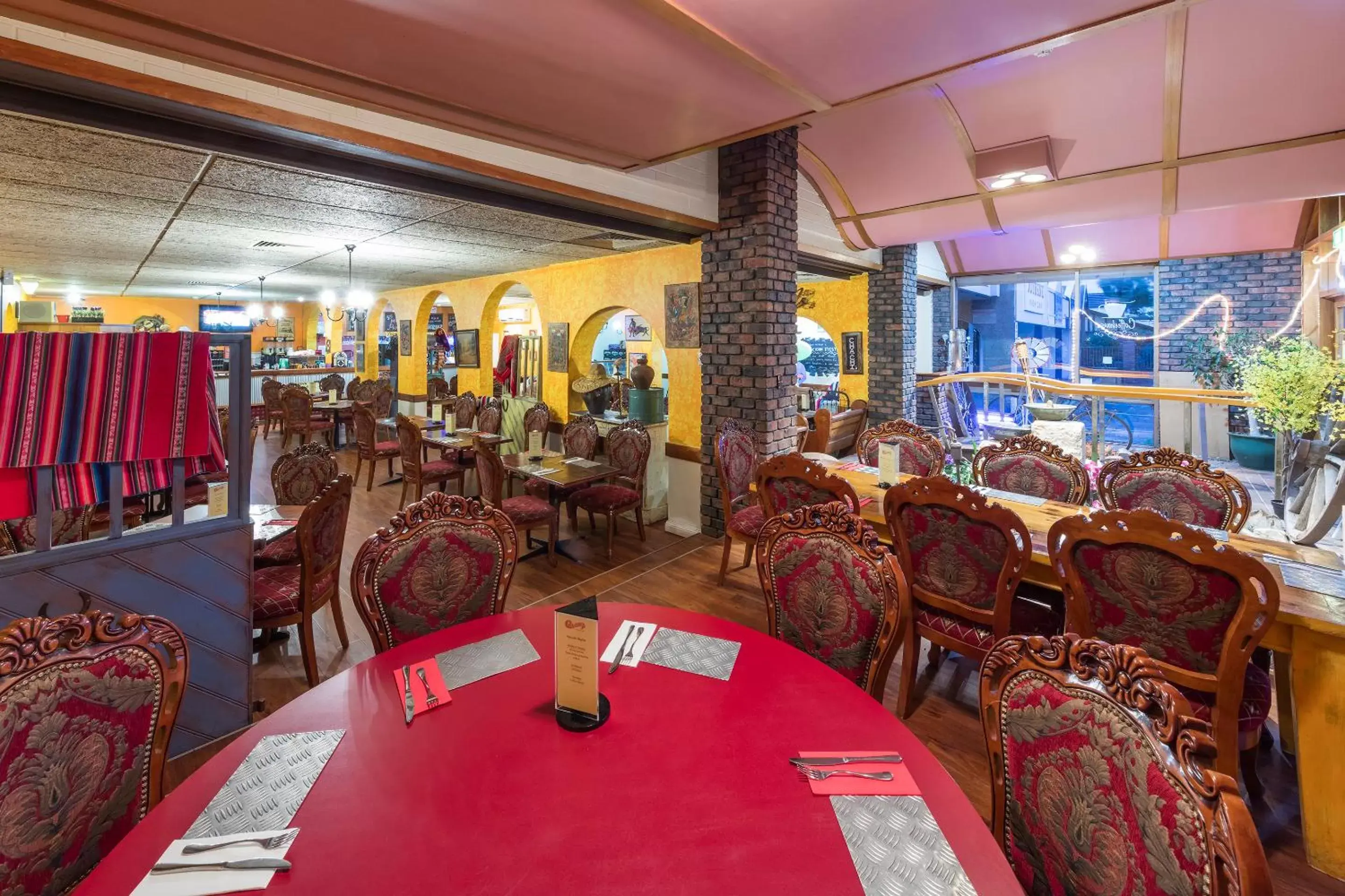 Restaurant/places to eat in Adelaide Granada Motor Inn