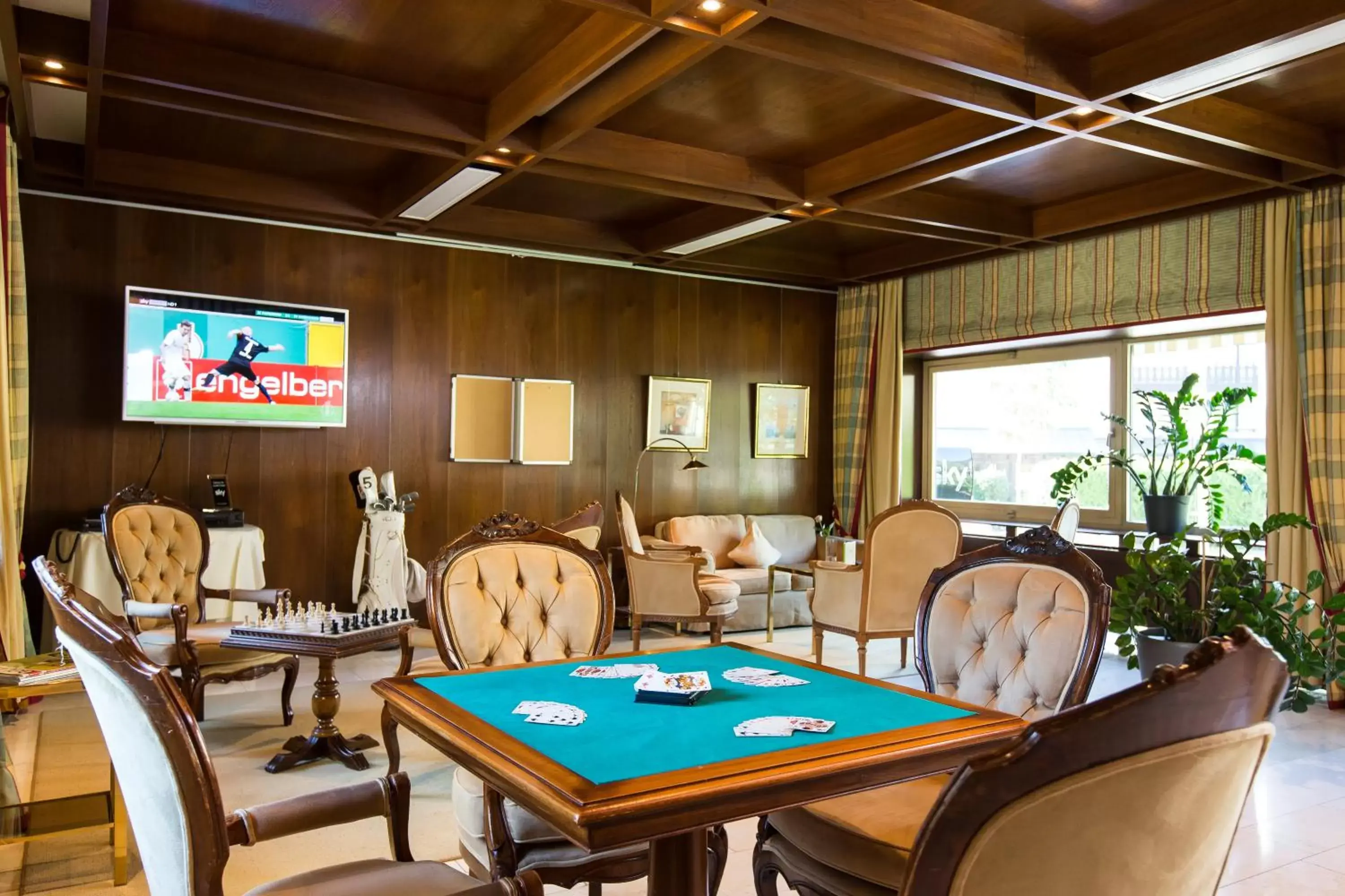 Communal lounge/ TV room, Restaurant/Places to Eat in Wunsch Hotel Mürz - Natural Health & Spa Hotel