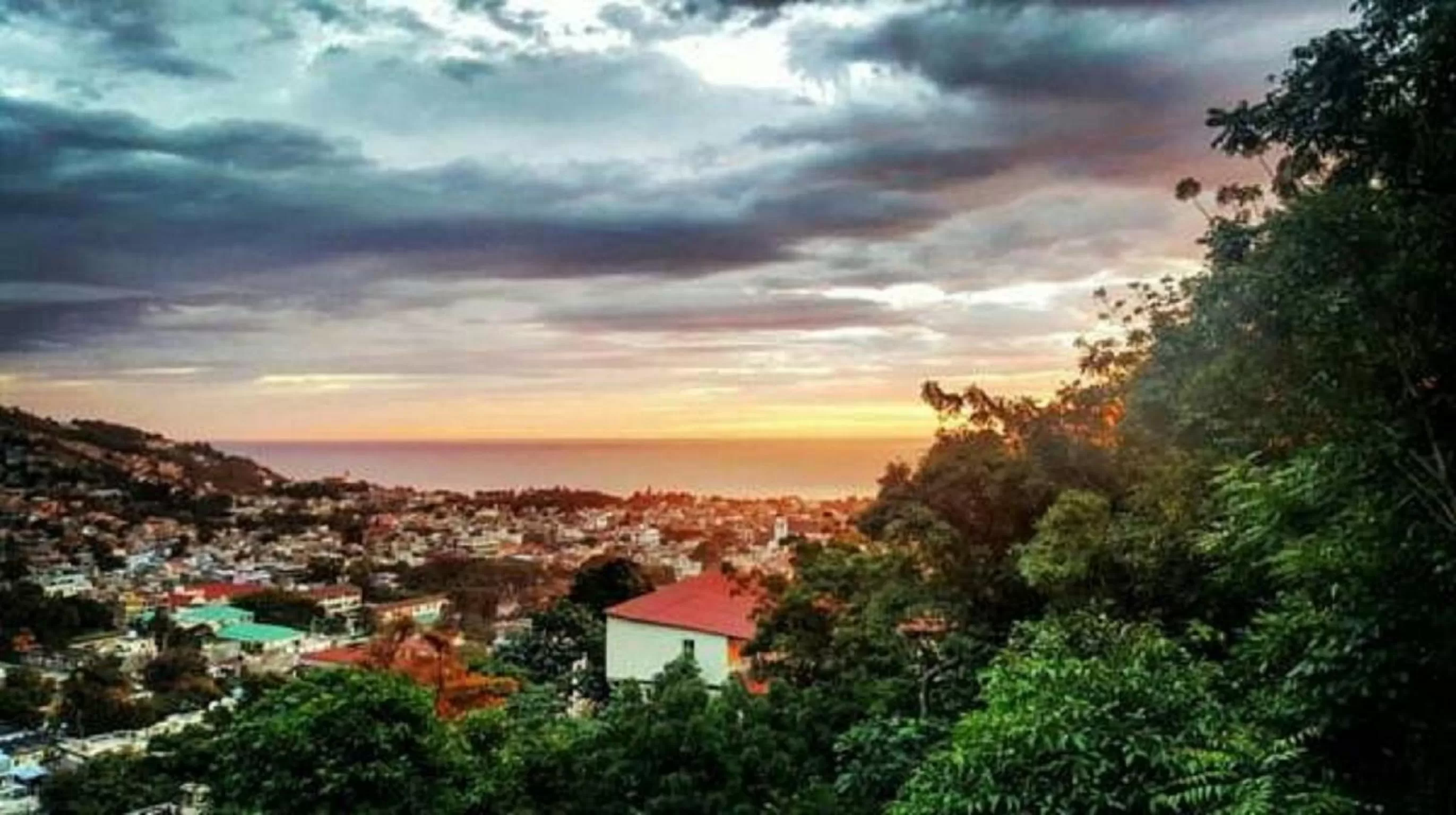 City view in Habitation Des Lauriers