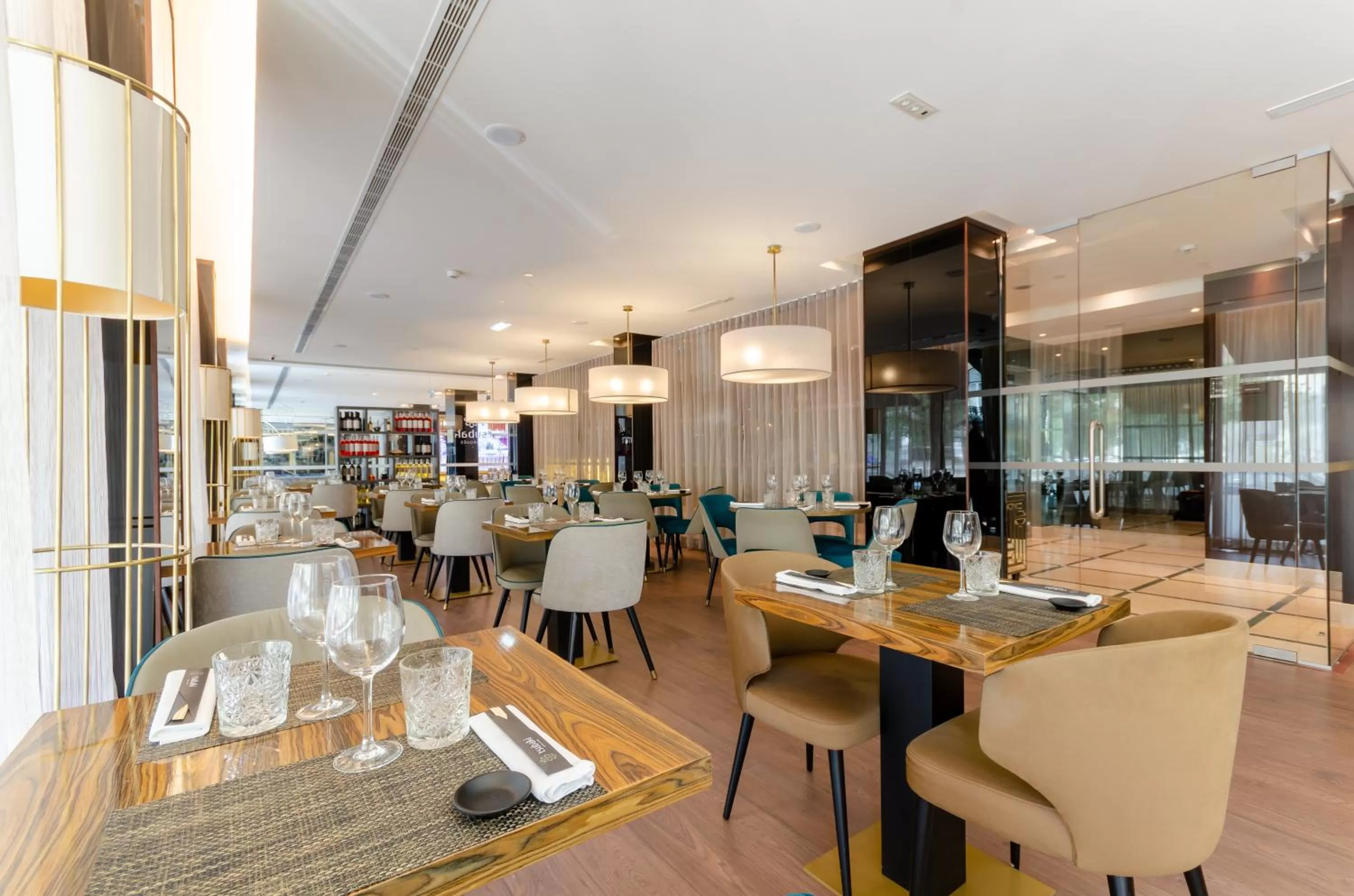 Restaurant/places to eat in TURIM Marquês Hotel