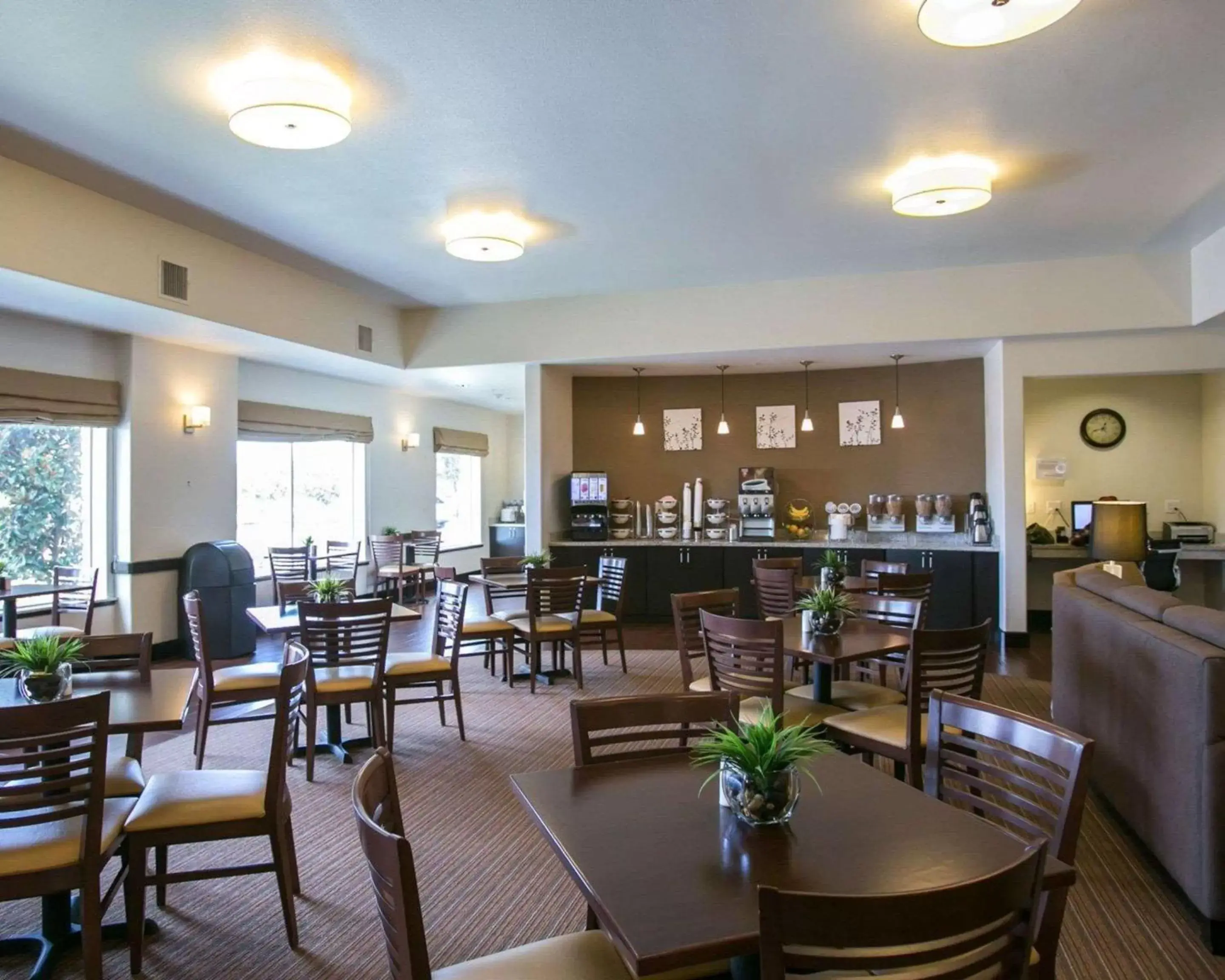 Restaurant/Places to Eat in Sleep Inn and Suites Round Rock - Austin North