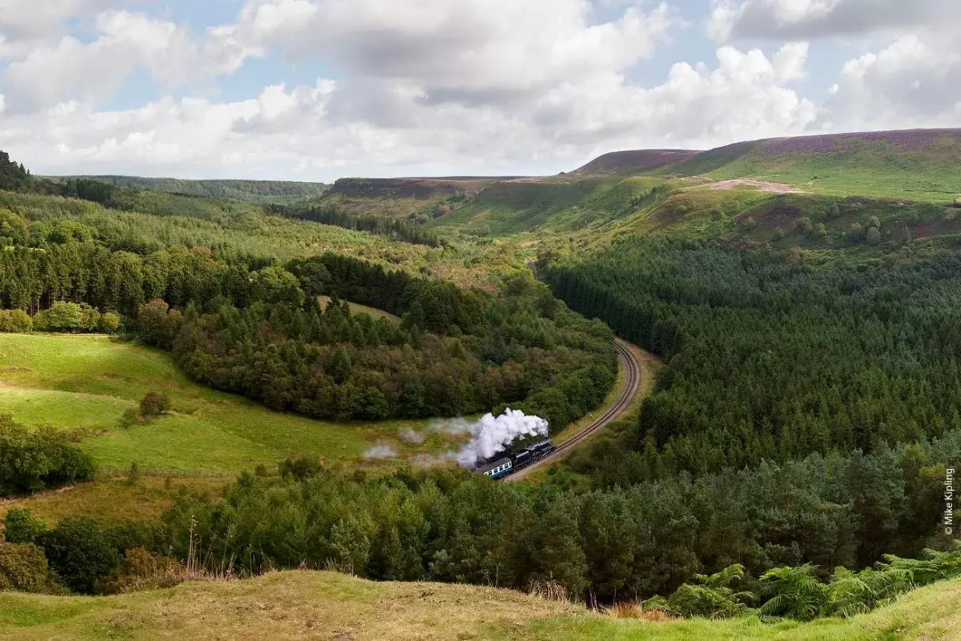 Hiking, Bird's-eye View in The Old Lodge