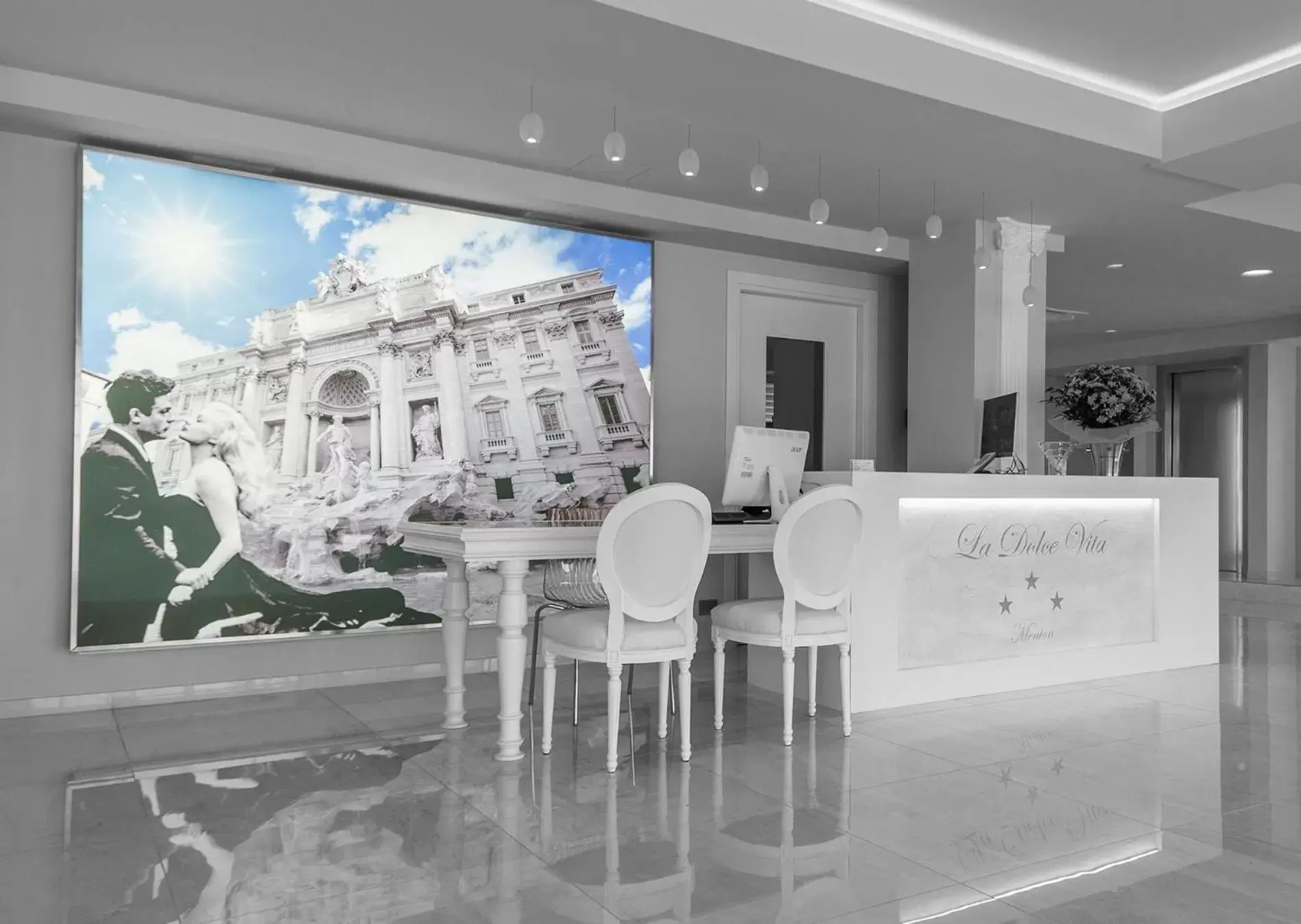 Lobby or reception in La Dolce Vita Hotel