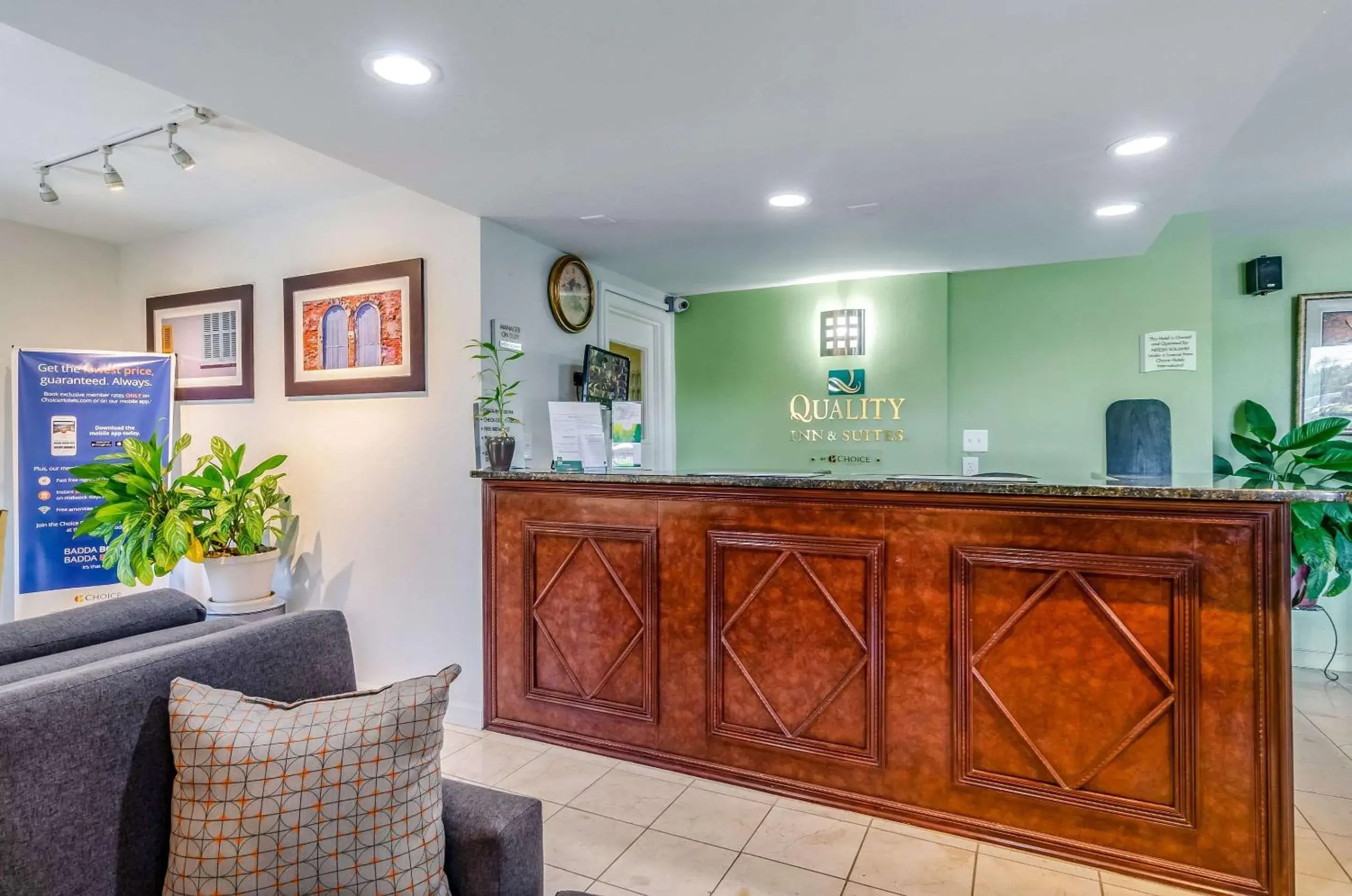 Lobby or reception in Quality Inn & Suites Creedmor - Butner Lobby or reception in Quality Inn & Suites Creedmor - Butner