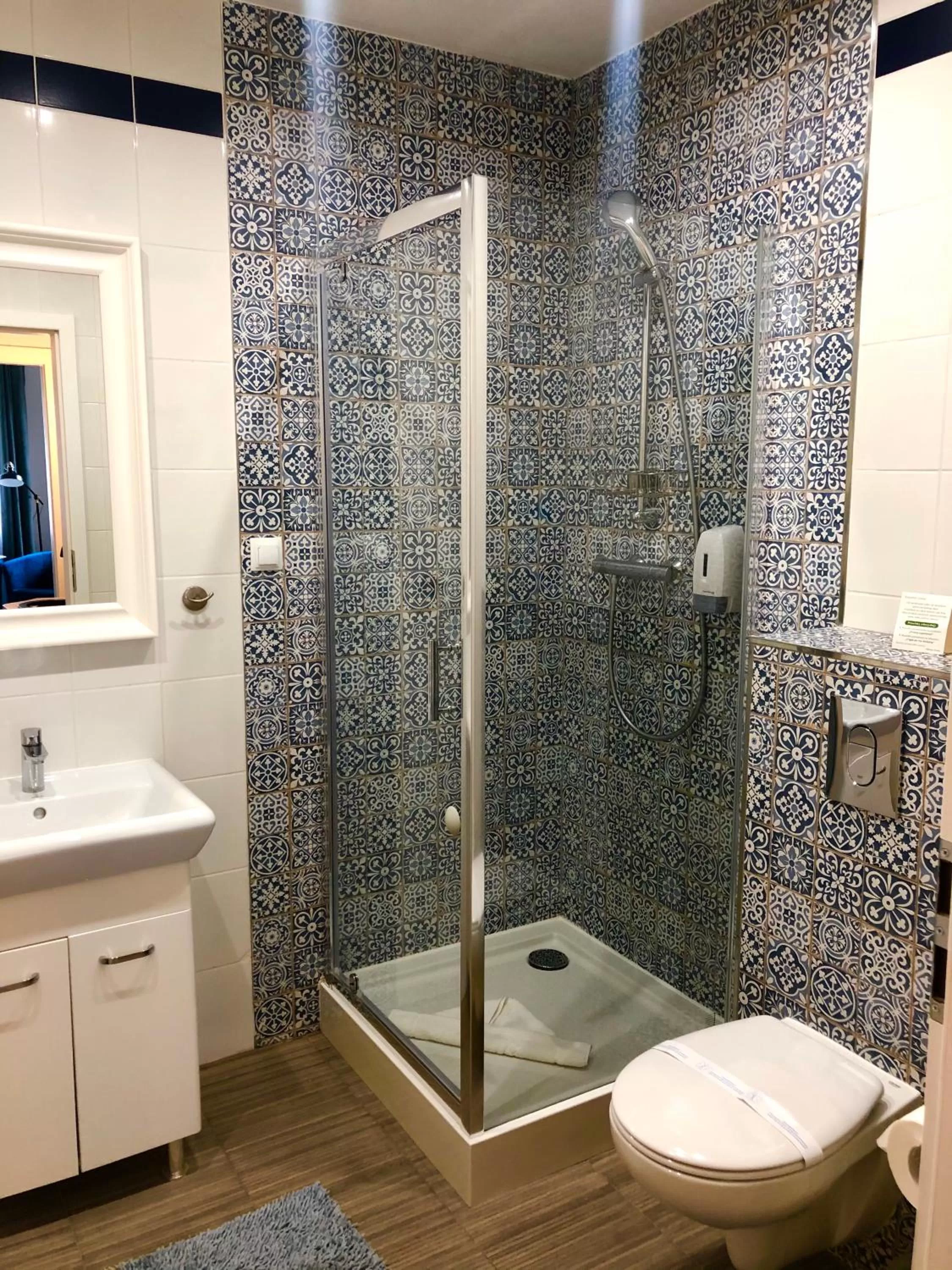 Willa 4 Pory Roku & Uznam