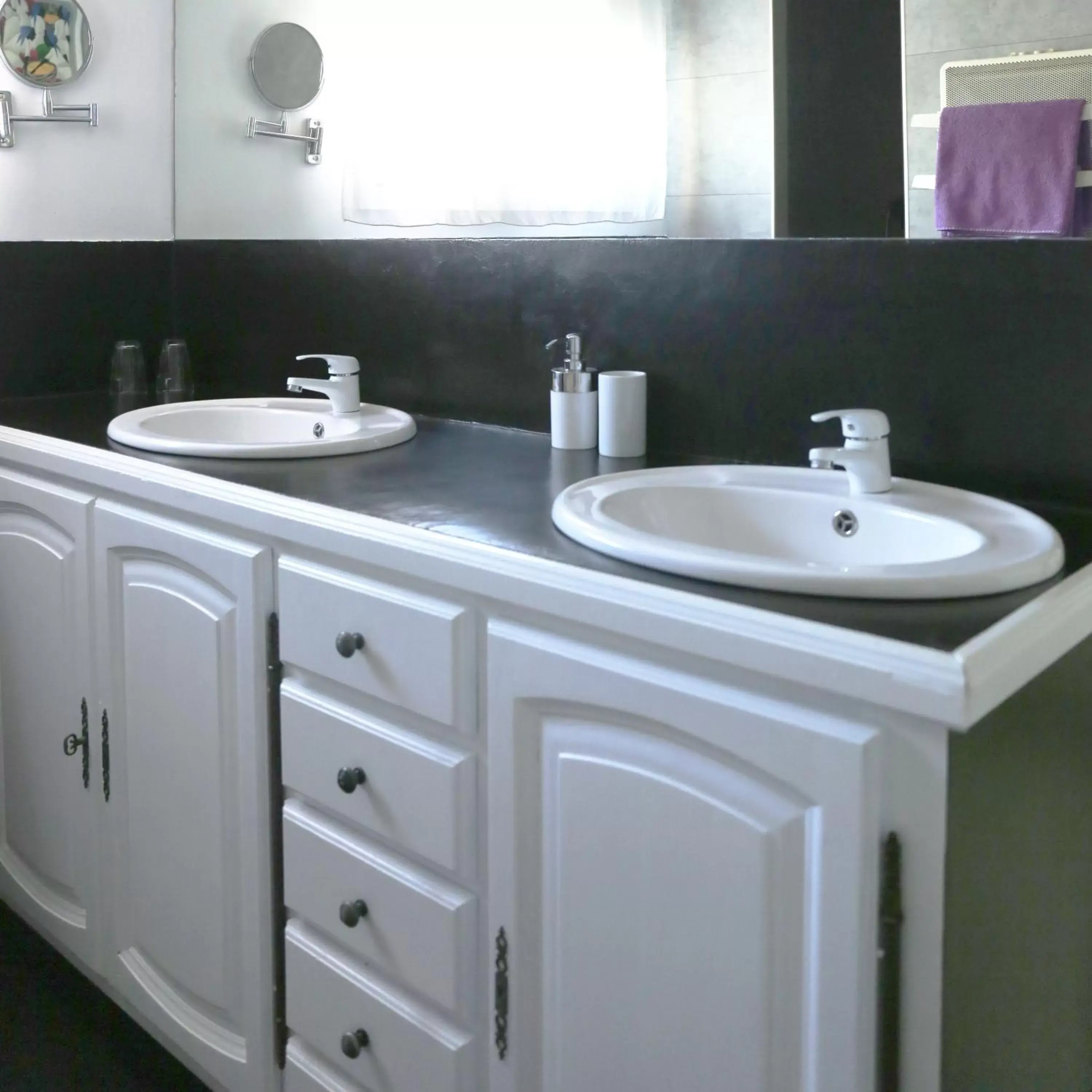 Bathroom in La Villa Léa