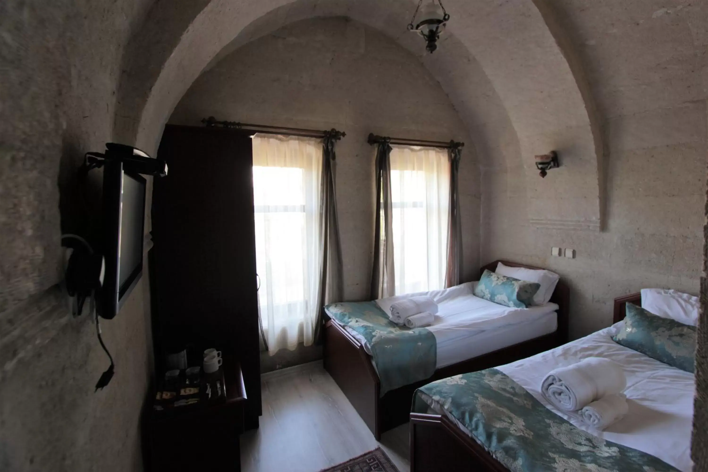 Photo of the whole room, Bed in Guven Cave Hotel
