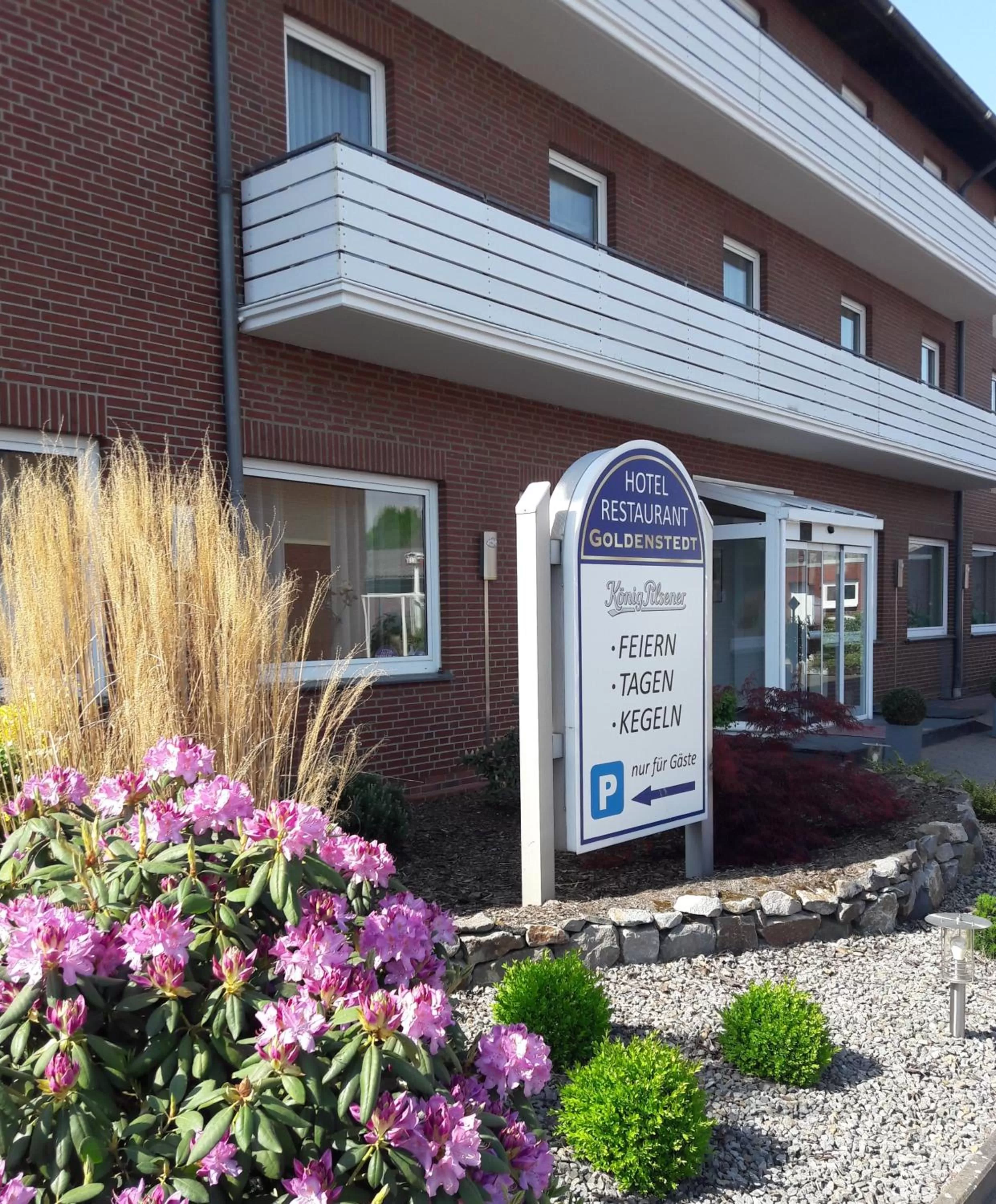 Facade/entrance in Hotel-Restaurant Goldenstedt