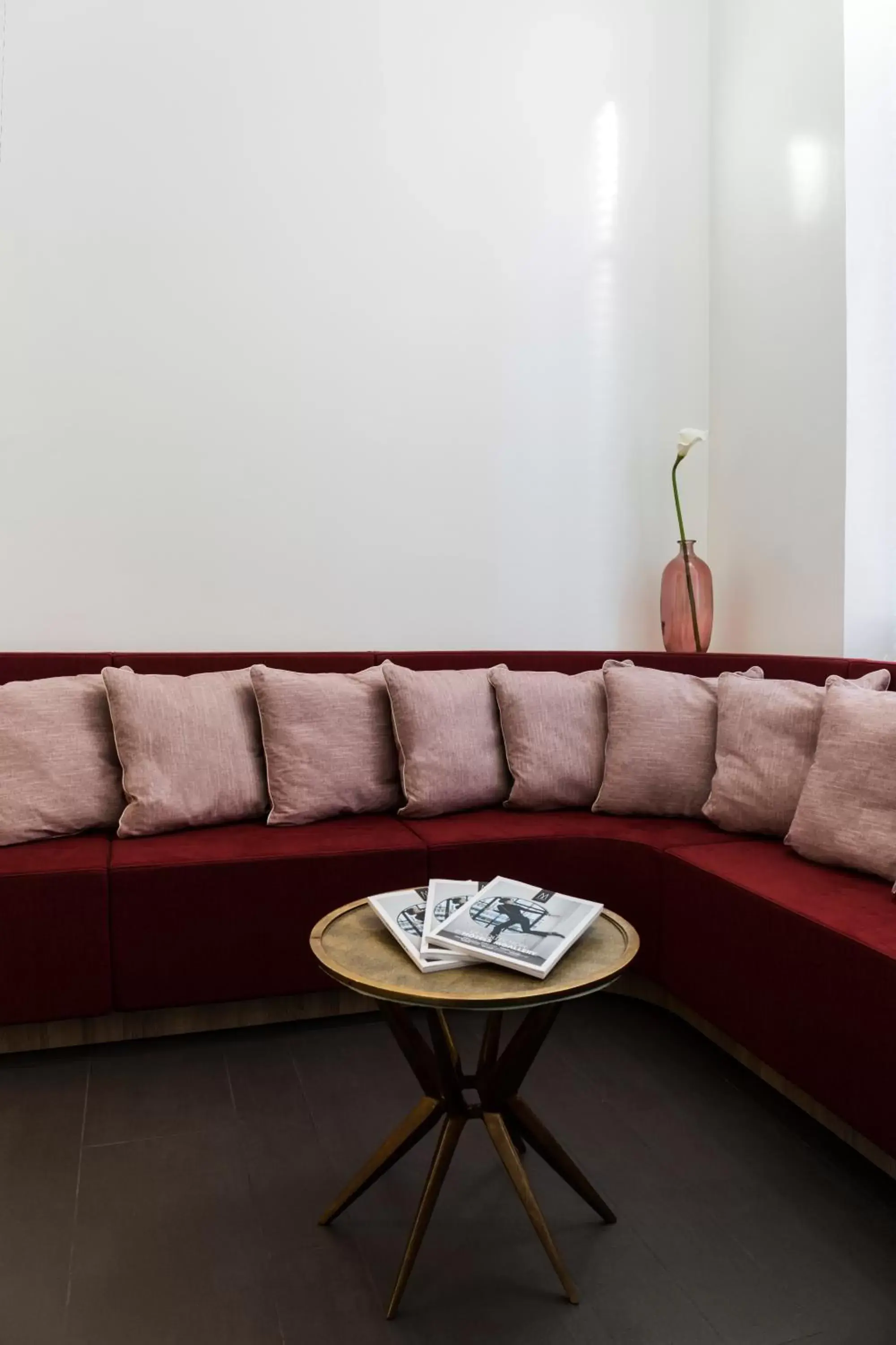 Steam room, Seating Area in Hotel Carlton Lyon - MGallery Hotel Collection