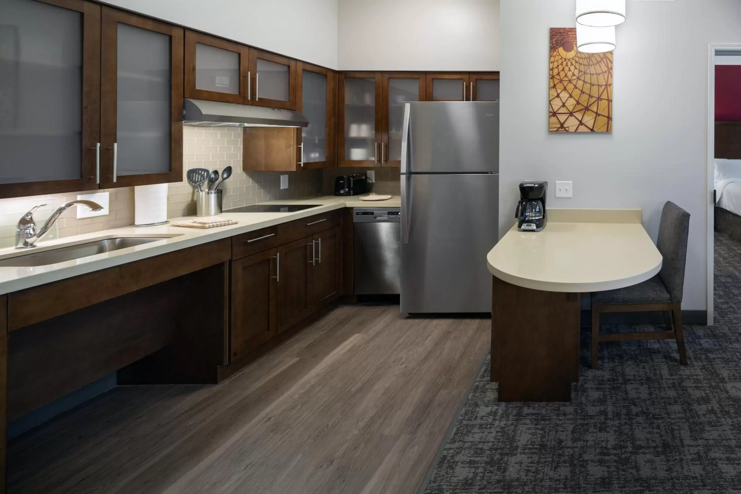Dining area, Bathroom in Staybridge Suites - Phoenix – Biltmore Area, an IHG Hotel