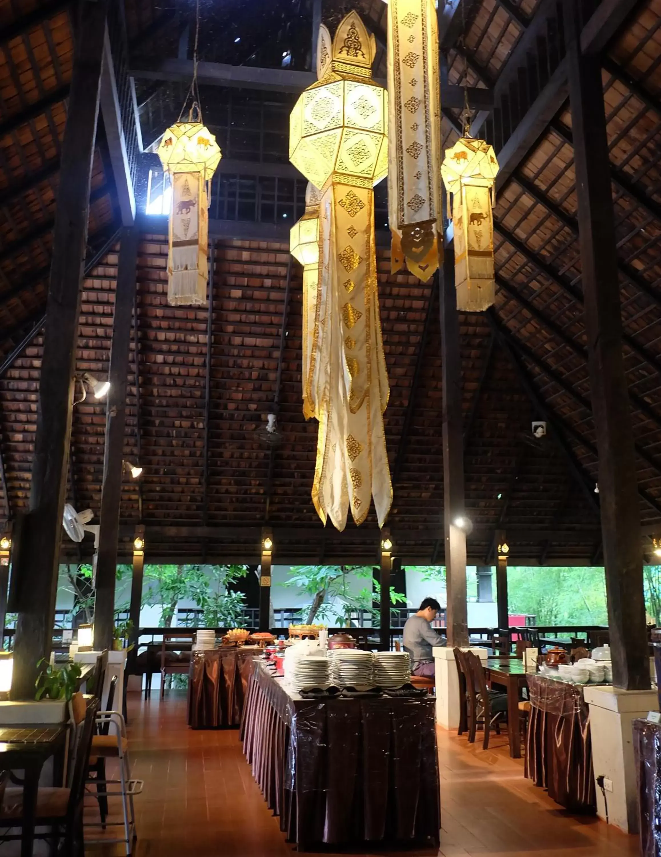 Buffet breakfast, Restaurant/Places to Eat in Rainforest ChiangMai Hotel