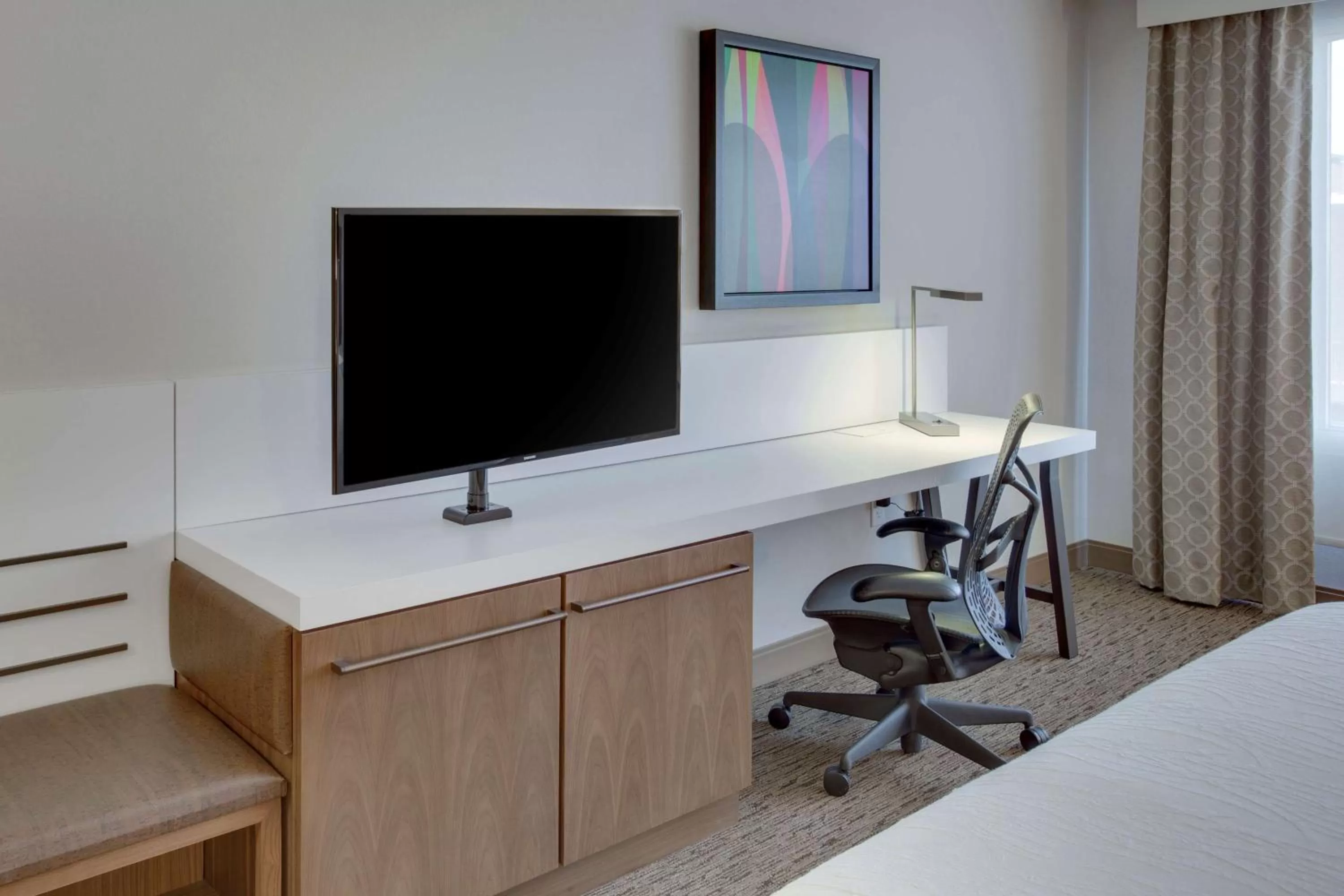 Bedroom, Bed in Hilton Garden Inn Oklahoma City Airport