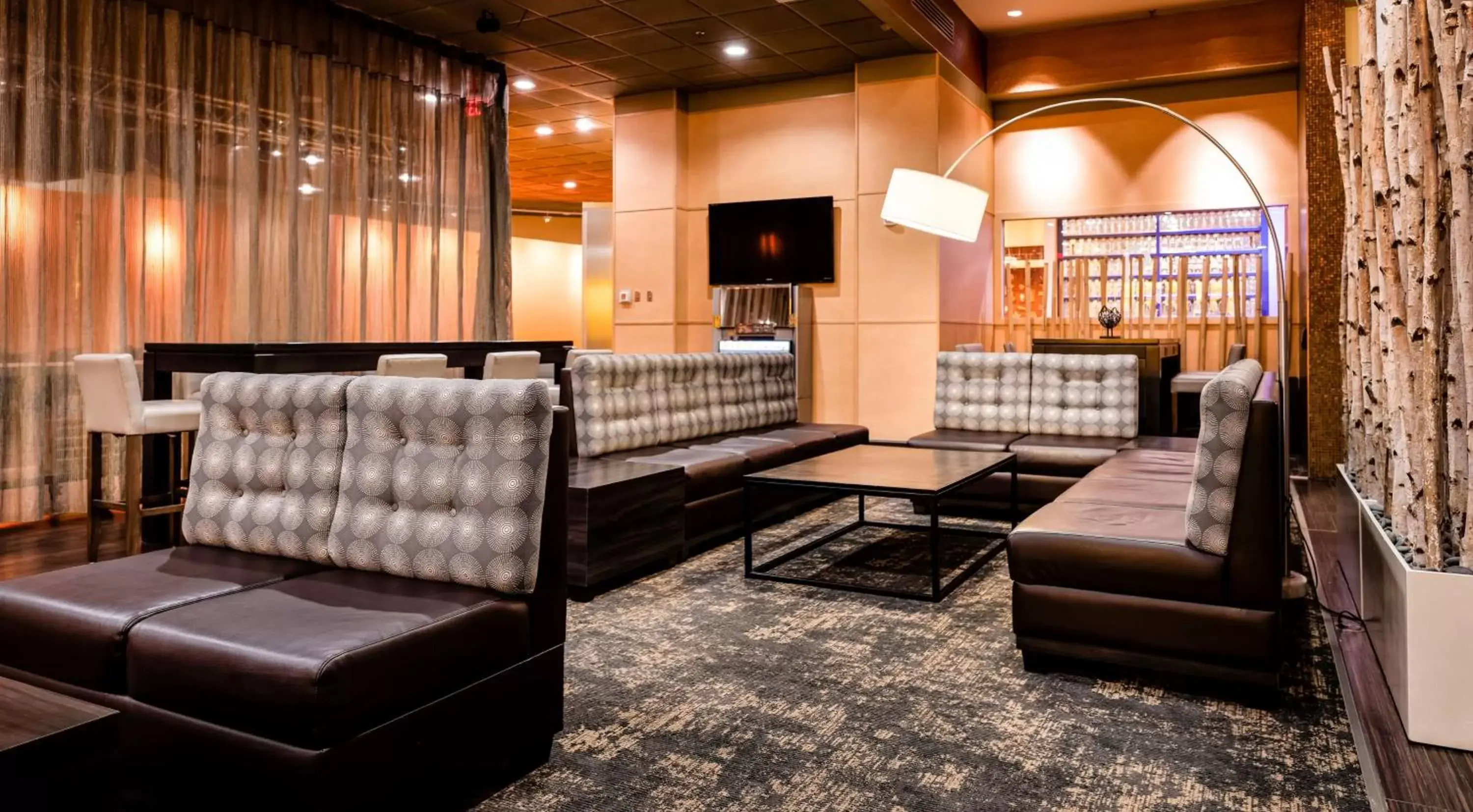 Lobby or reception, Seating Area in The Verve Boston Natick, Tapestry Collection by Hilton