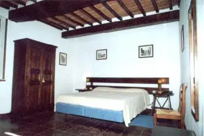 Photo of the whole room, Bed in Albergo La Sfinge