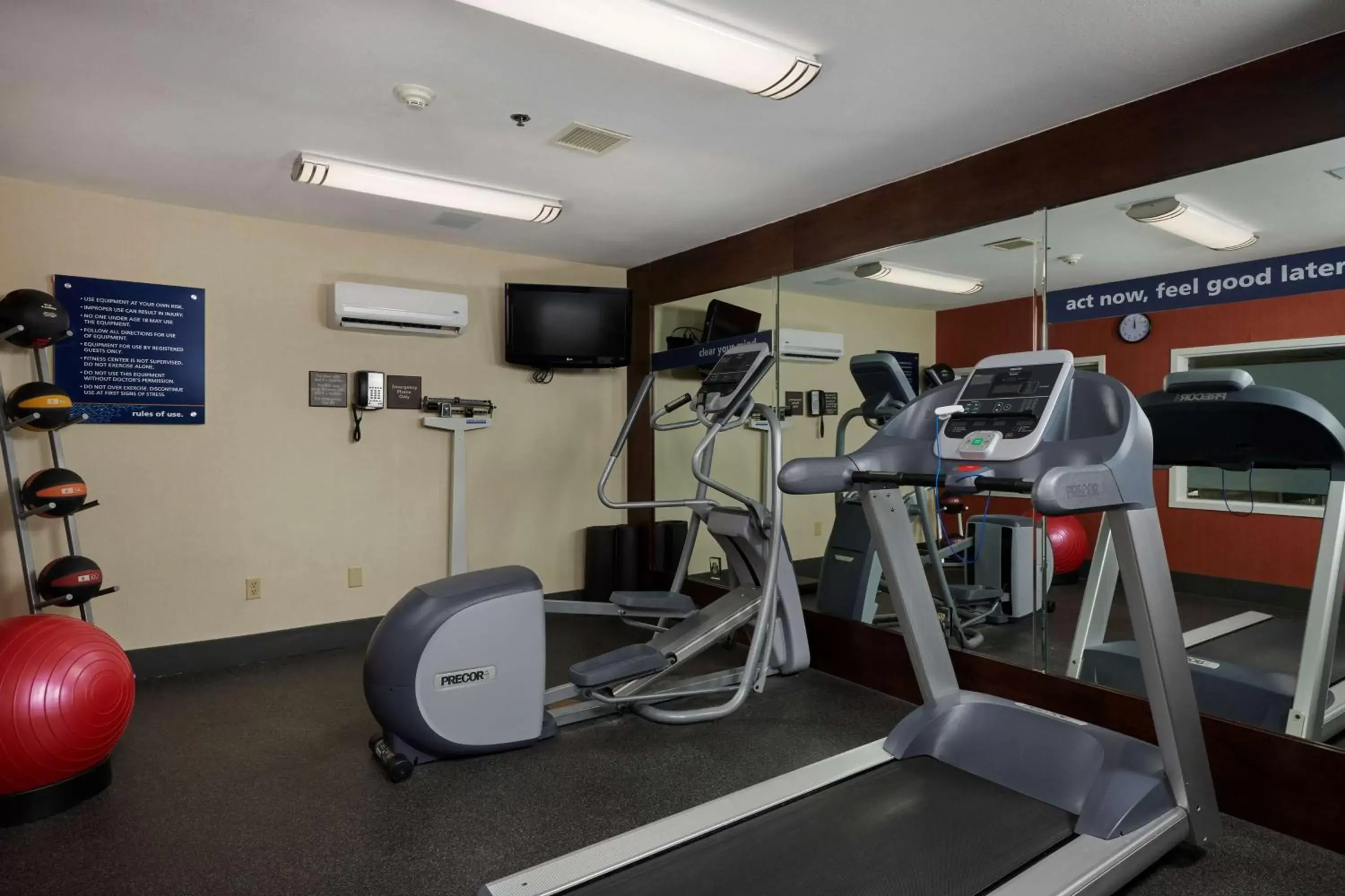 Fitness centre/facilities, Fitness Center/Facilities in Hampton Inn Alamogordo