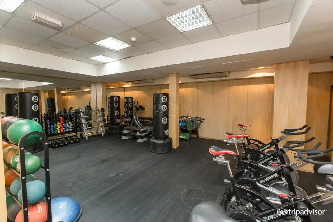 Entertainment, Fitness Center/Facilities in Grand Central Hotel