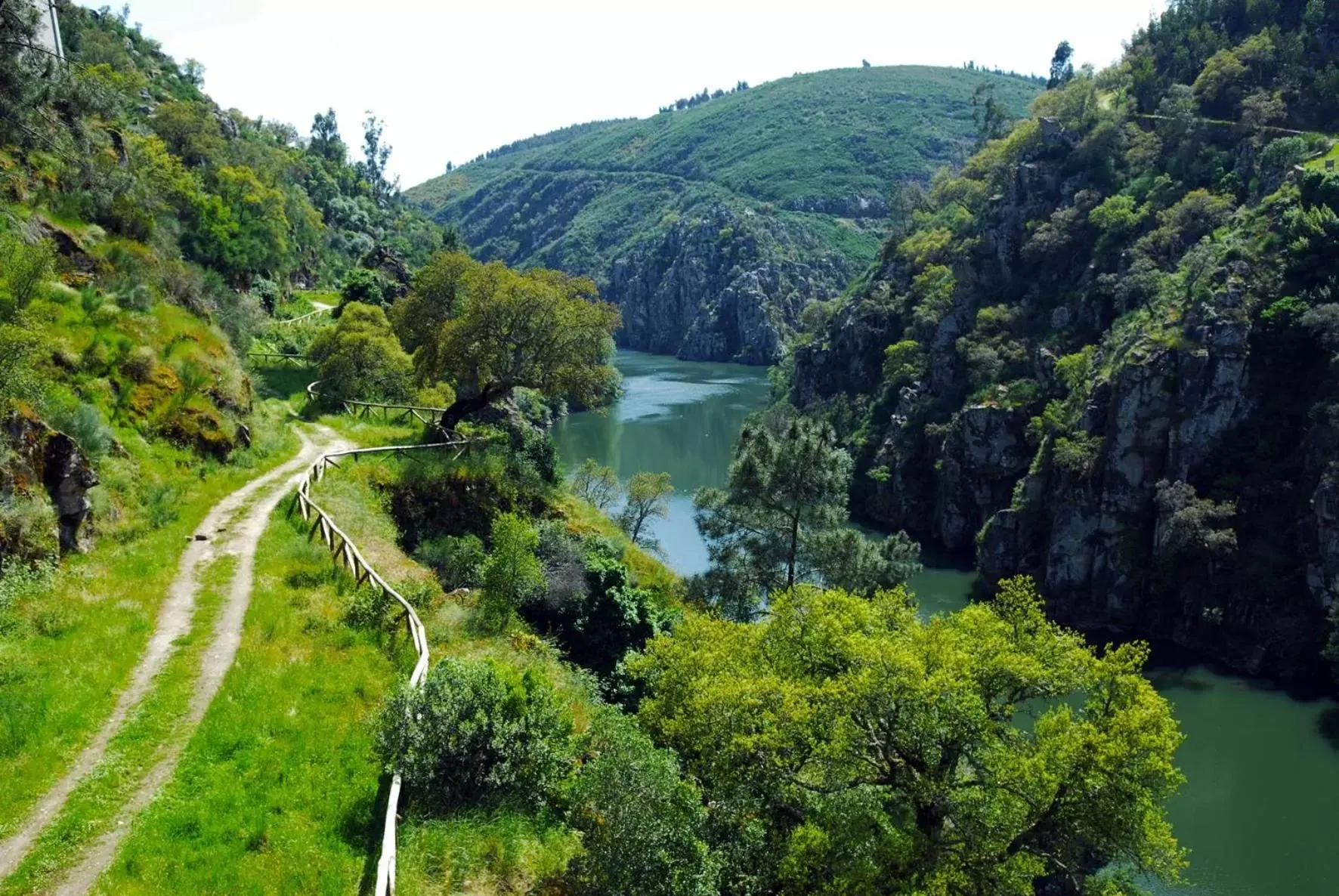 Hiking in House Of The Three Marias