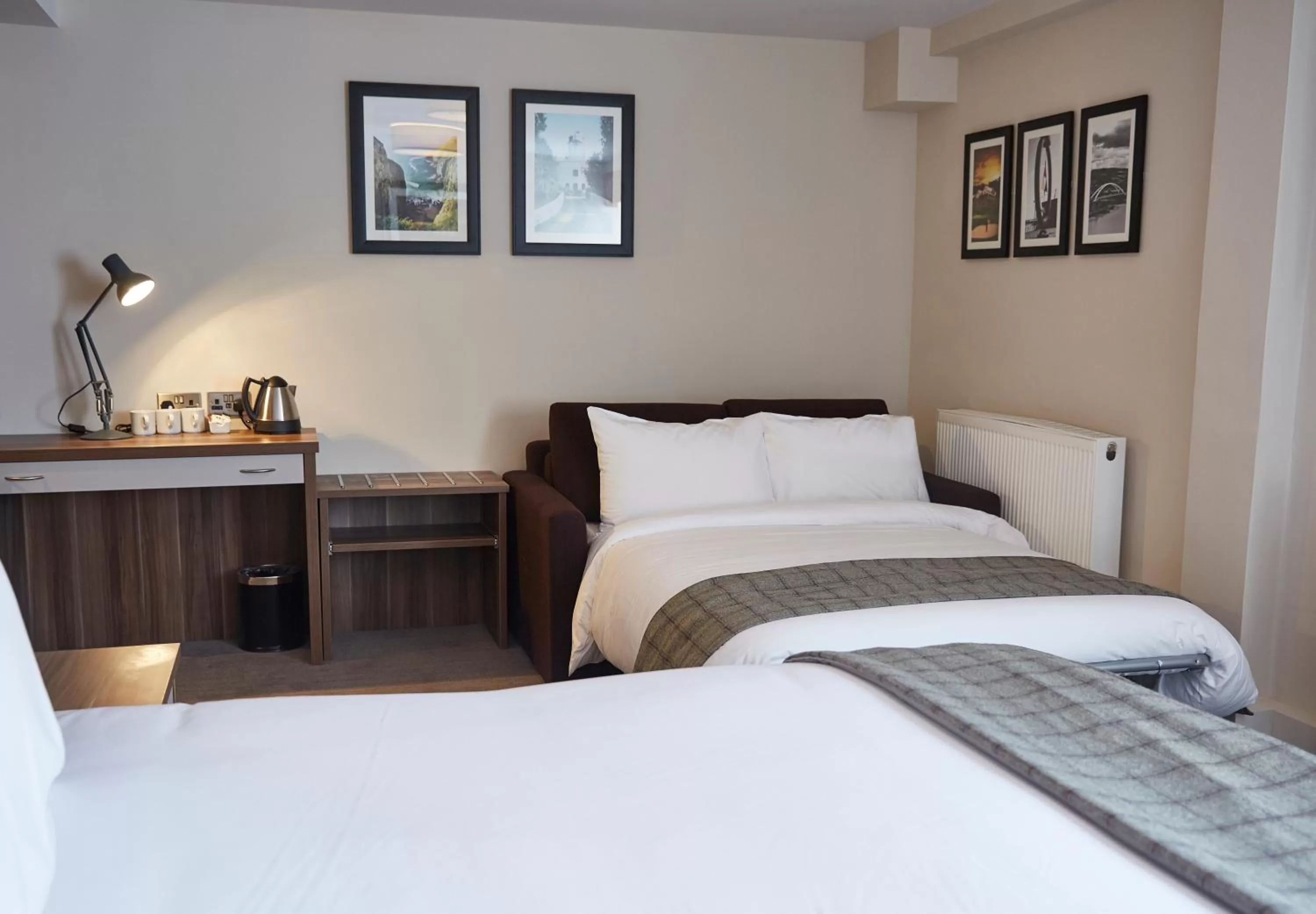 Bed in New Inn by Greene King Inns