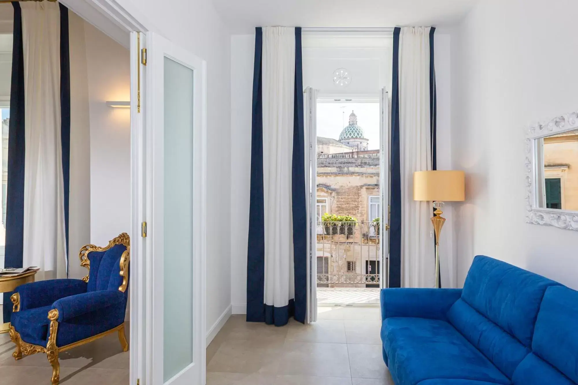 Bed, Seating Area in PALAZZO MARINI B&B DI CHARME