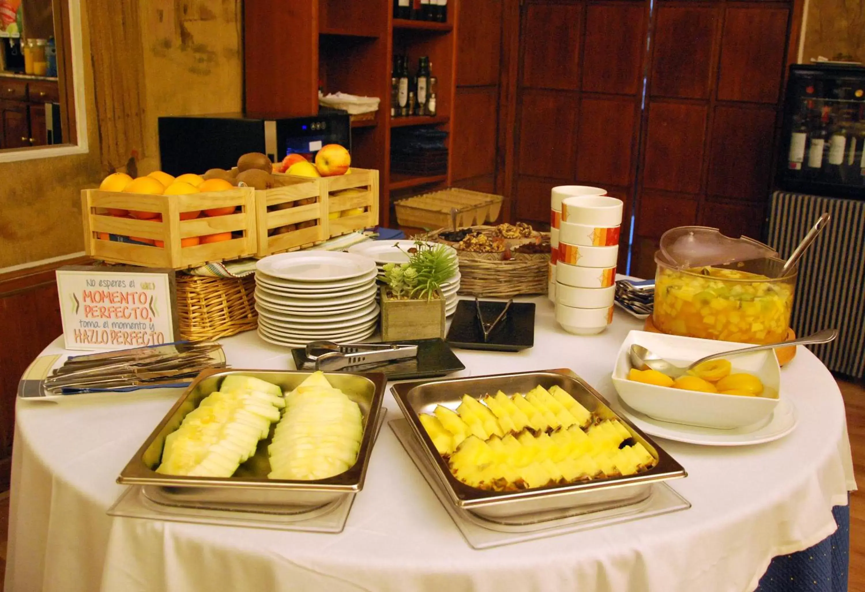 Buffet breakfast in Real Segovia by Recordis Hotels