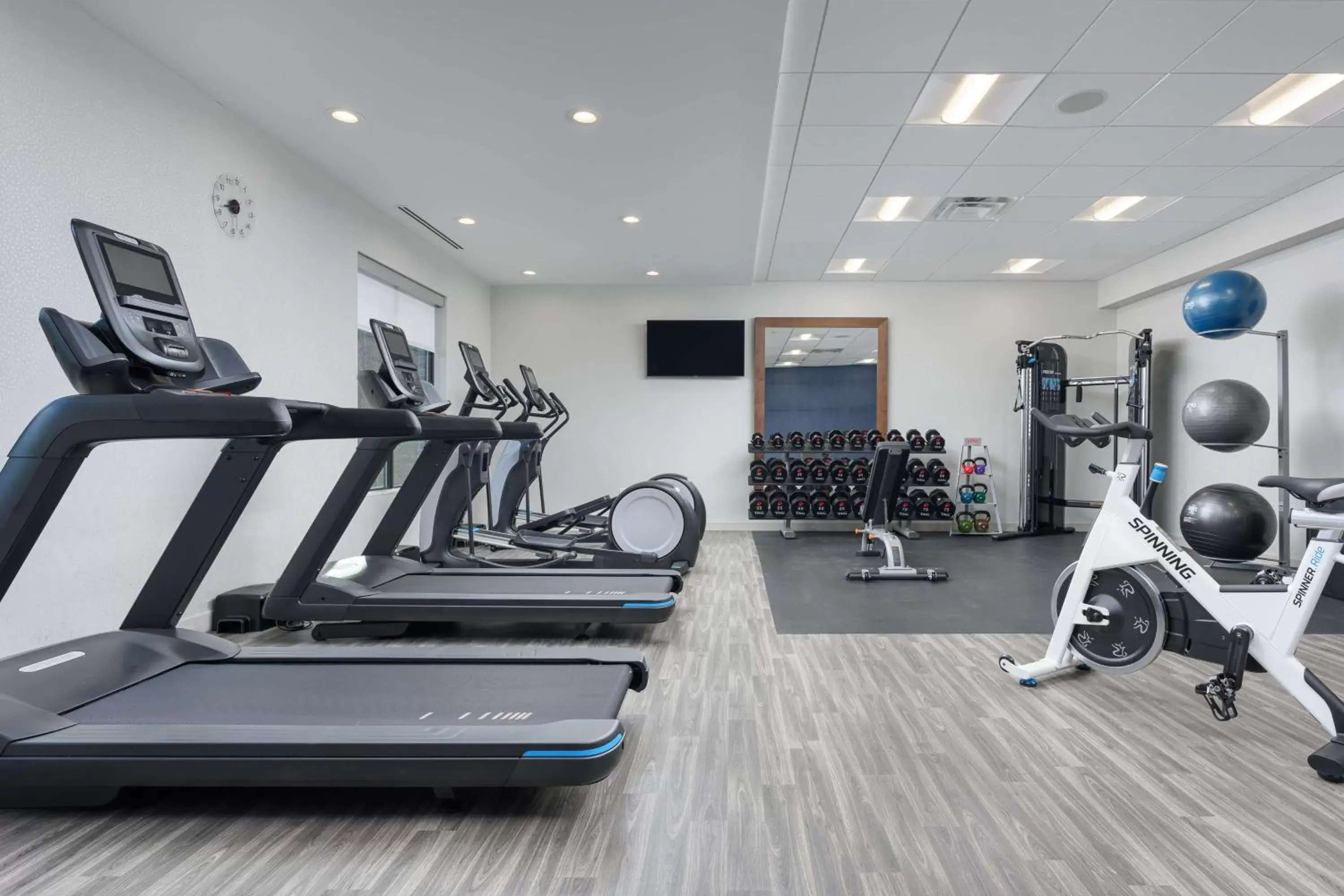Fitness centre/facilities, Fitness Center/Facilities in Hampton Inn Ashland City, Tn