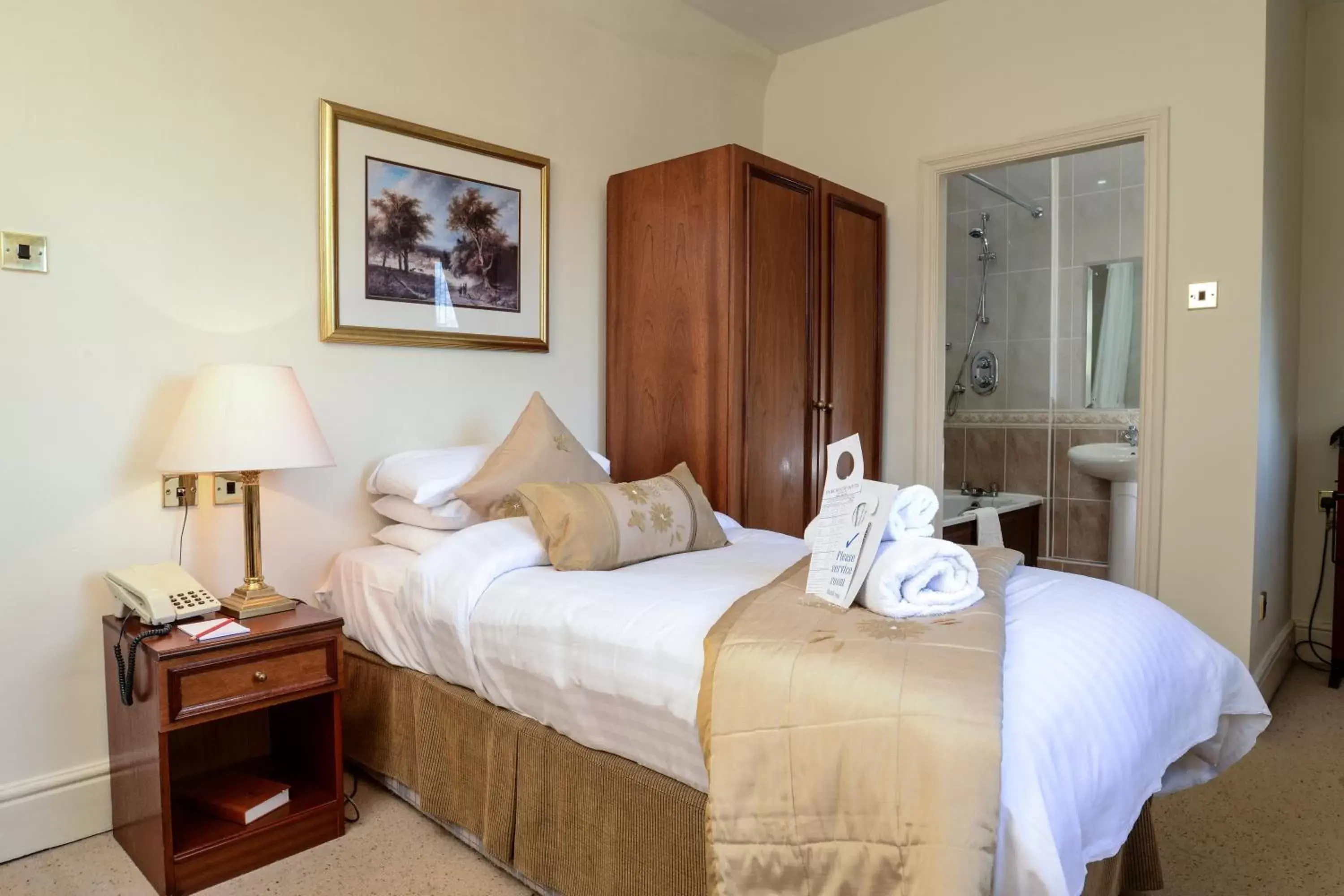 Bedroom, Bed in Park House Hotel Bedroom, Bed in Park House Hotel