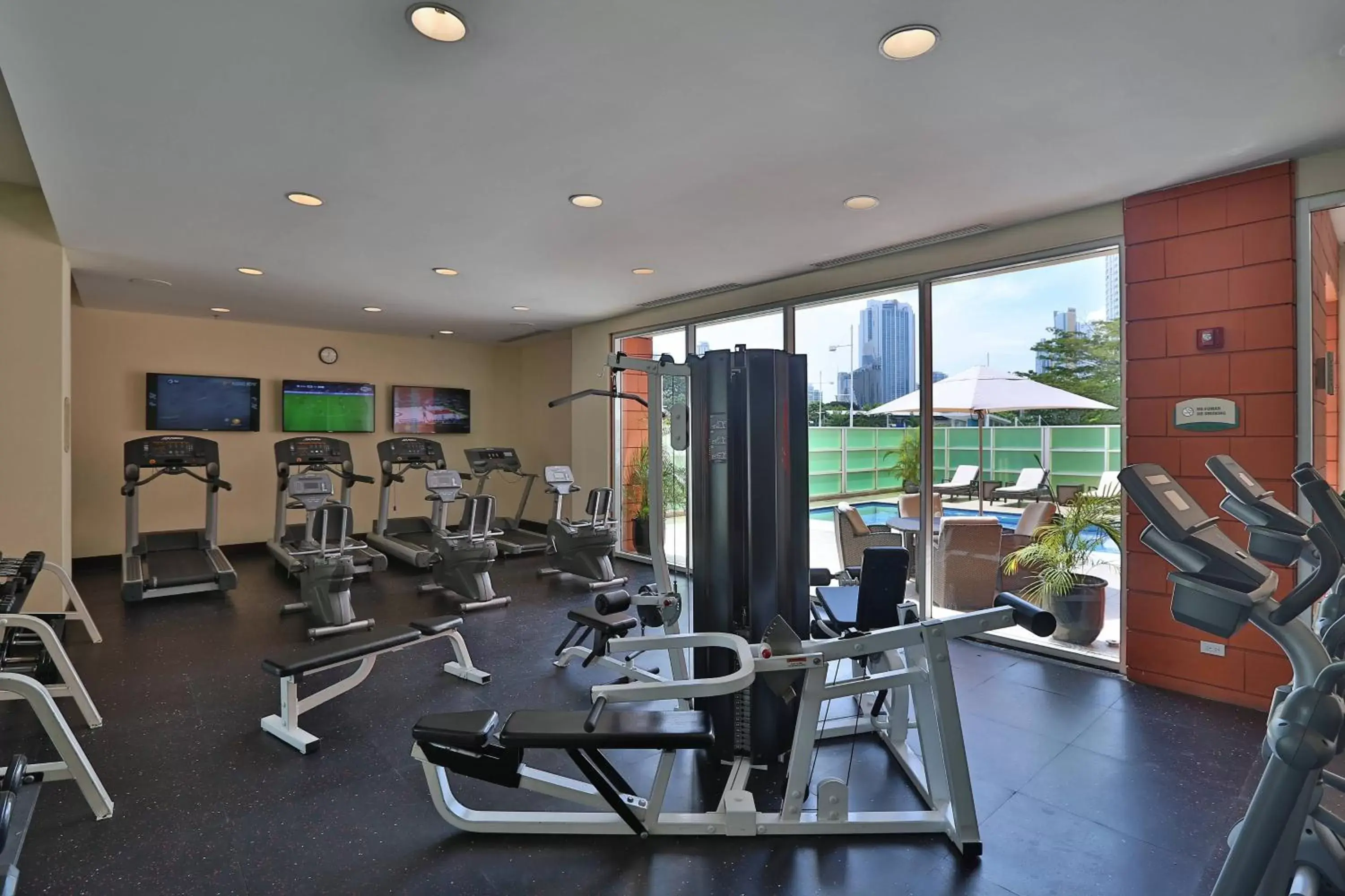 Fitness centre/facilities, Fitness Center/Facilities in Courtyard by Marriott Panama Multiplaza Mall