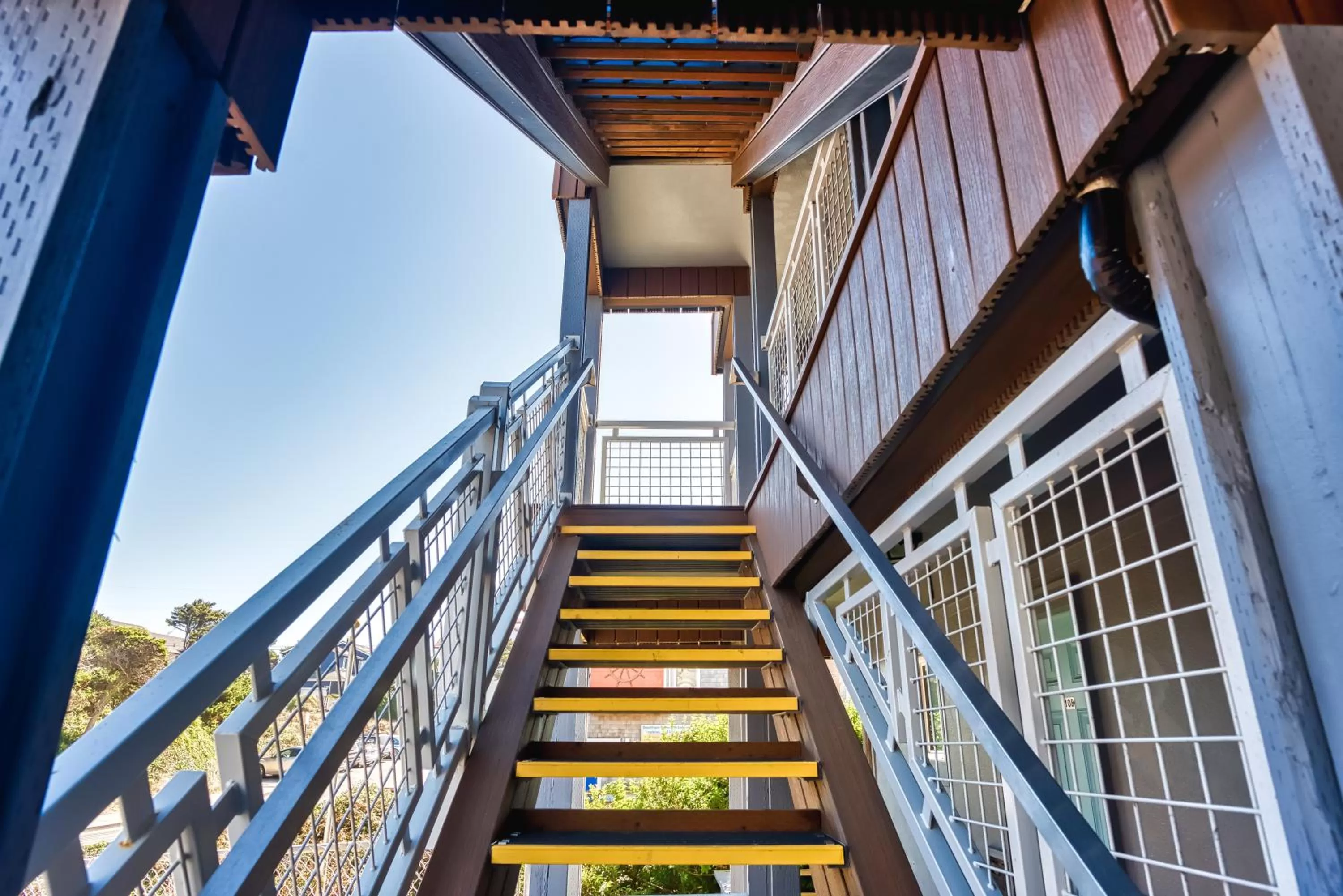 Property building in Seagull Beachfront Inn